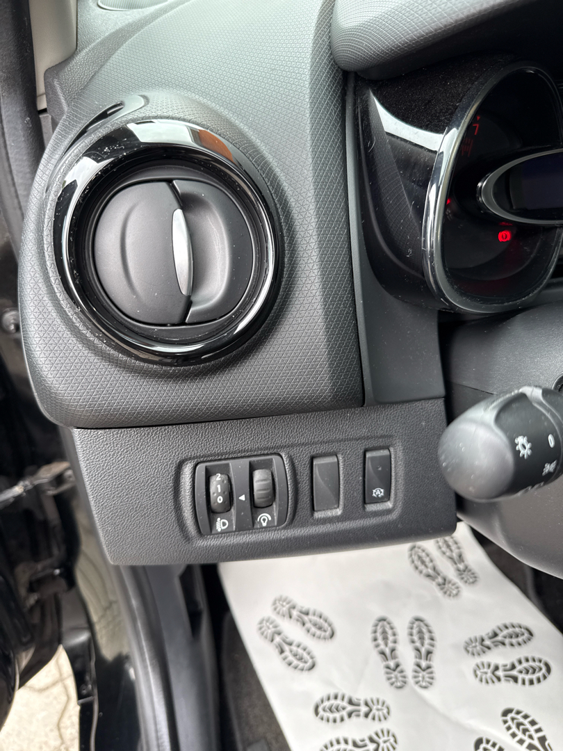 Billede af Renault Clio Sport Tourer 0,9 Energy TCe Zen 90HK Stc