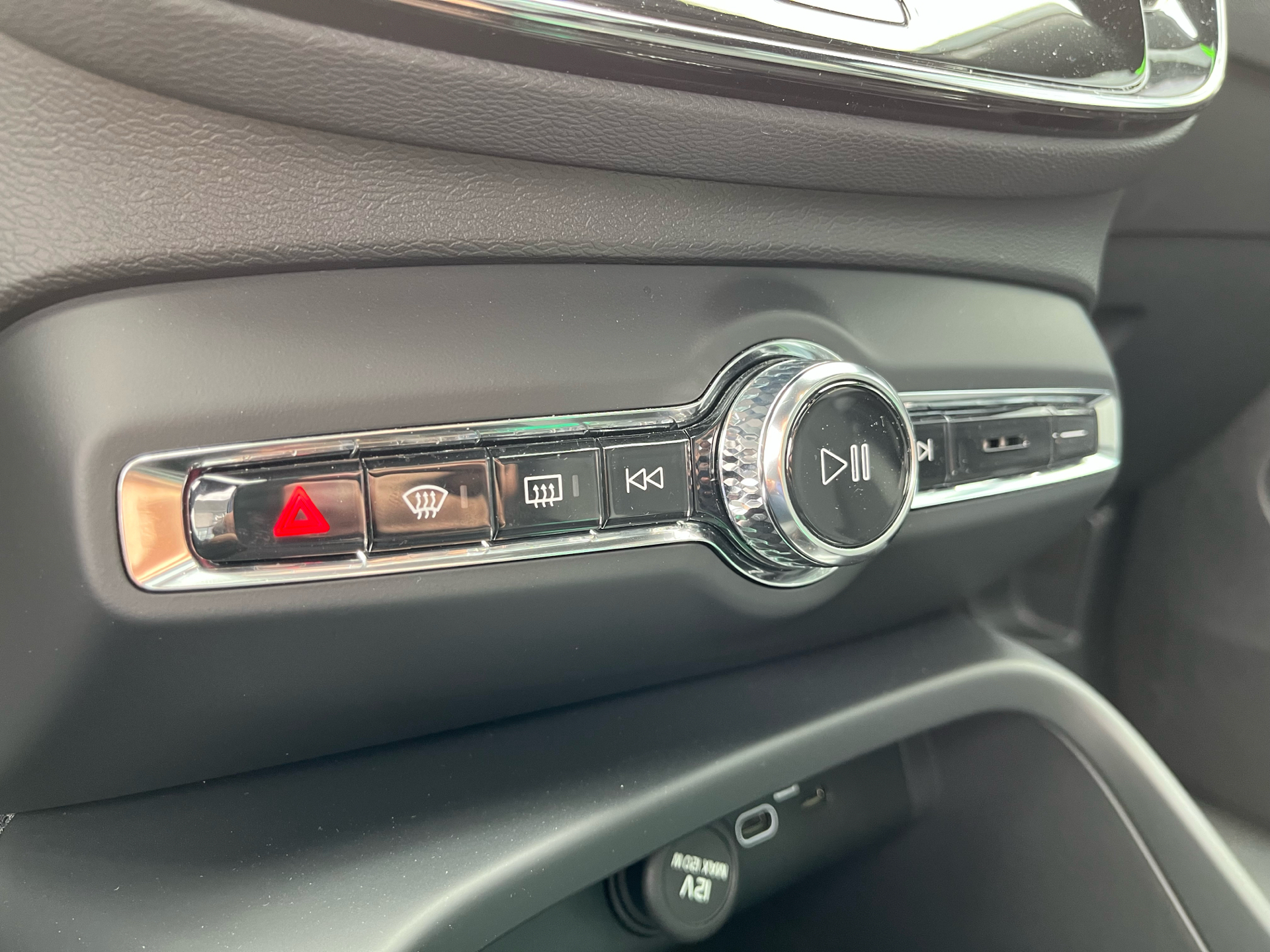 Billede af Volvo XC40 Recharge Twin Ultimate AWD 408HK 5d Aut.