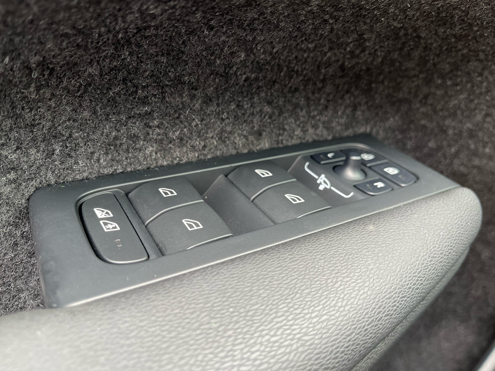 Billede af Volvo XC40 Recharge Twin Ultimate AWD 408HK 5d Aut.