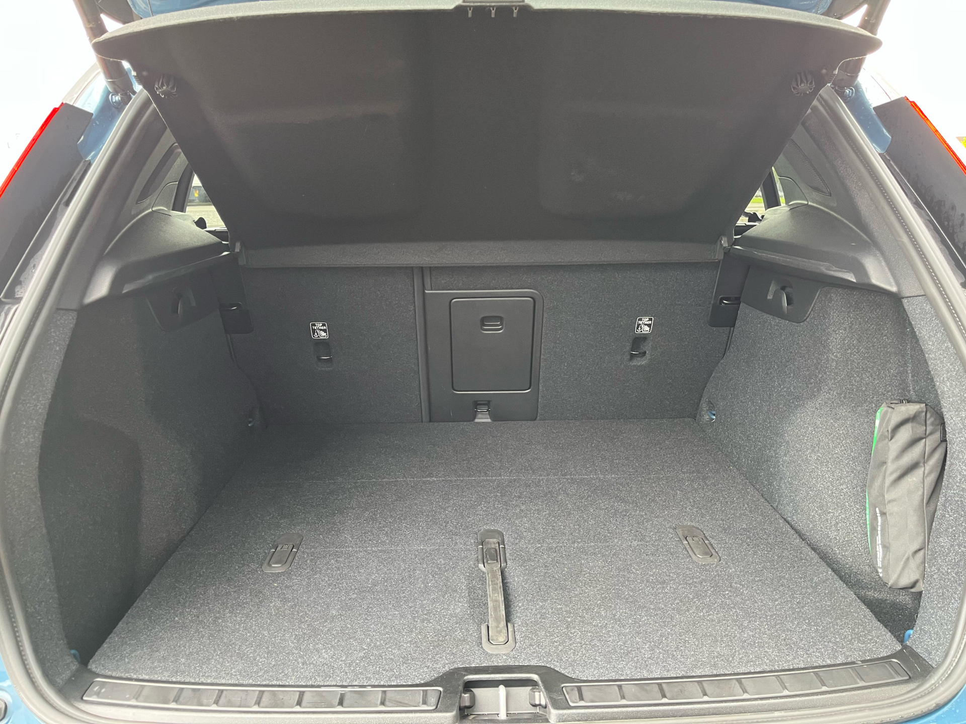 Billede af Volvo XC40 Recharge Twin Ultimate AWD 408HK 5d Aut.