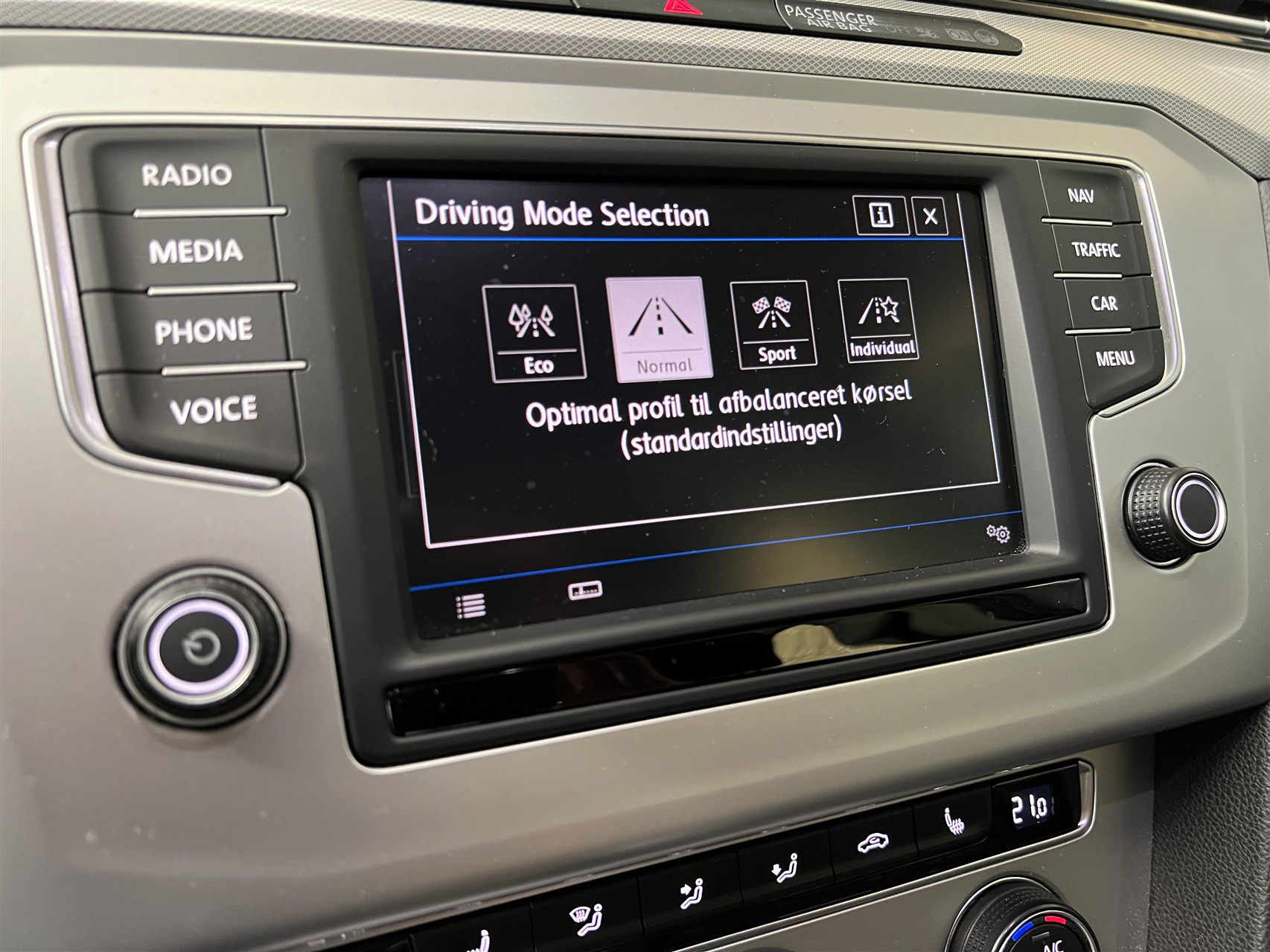 Billede af VW Passat Variant 1,4 TSI BMT ACT Comfortline Plus DSG 150HK Stc 7g Aut.