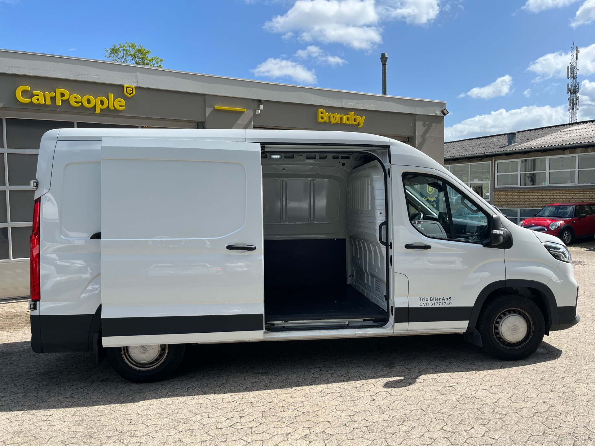 Billede af Maxus Deliver9 L3H2 2,0 D 148HK Van Aut.