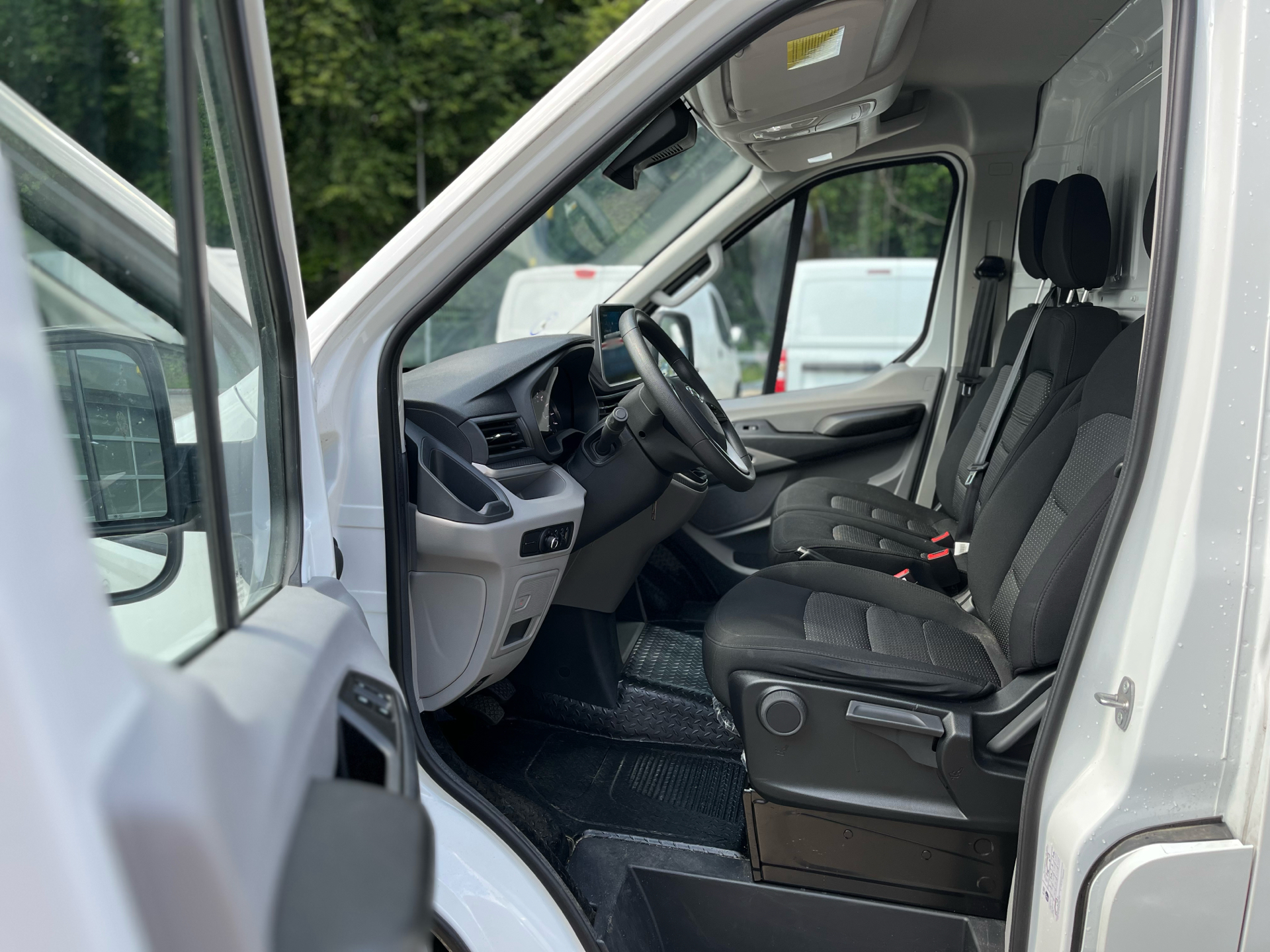Billede af Maxus Deliver9 L3H2 2,0 D 148HK Van Aut.