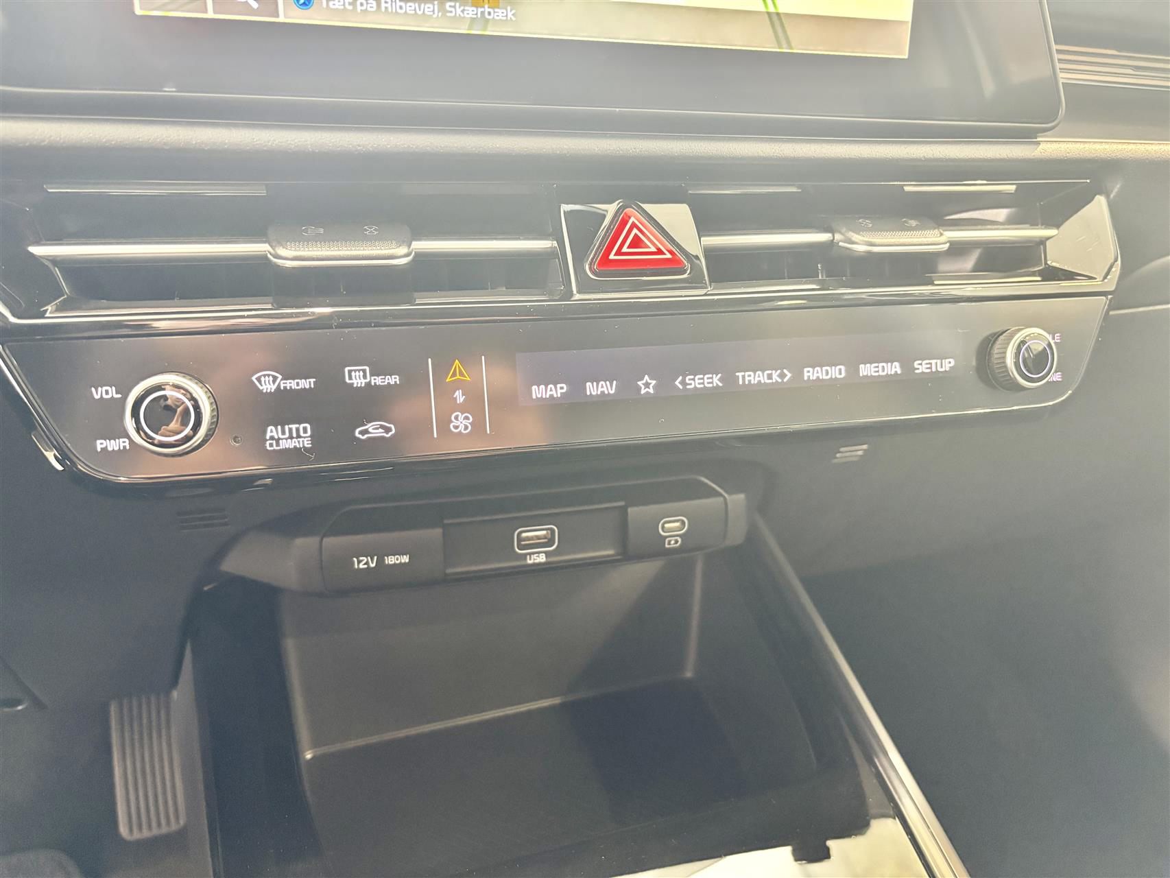 Billede af Kia Niro 1,6 GDI PHEV  Plugin-hybrid Prestige DCT 183HK 5d 6g Aut.