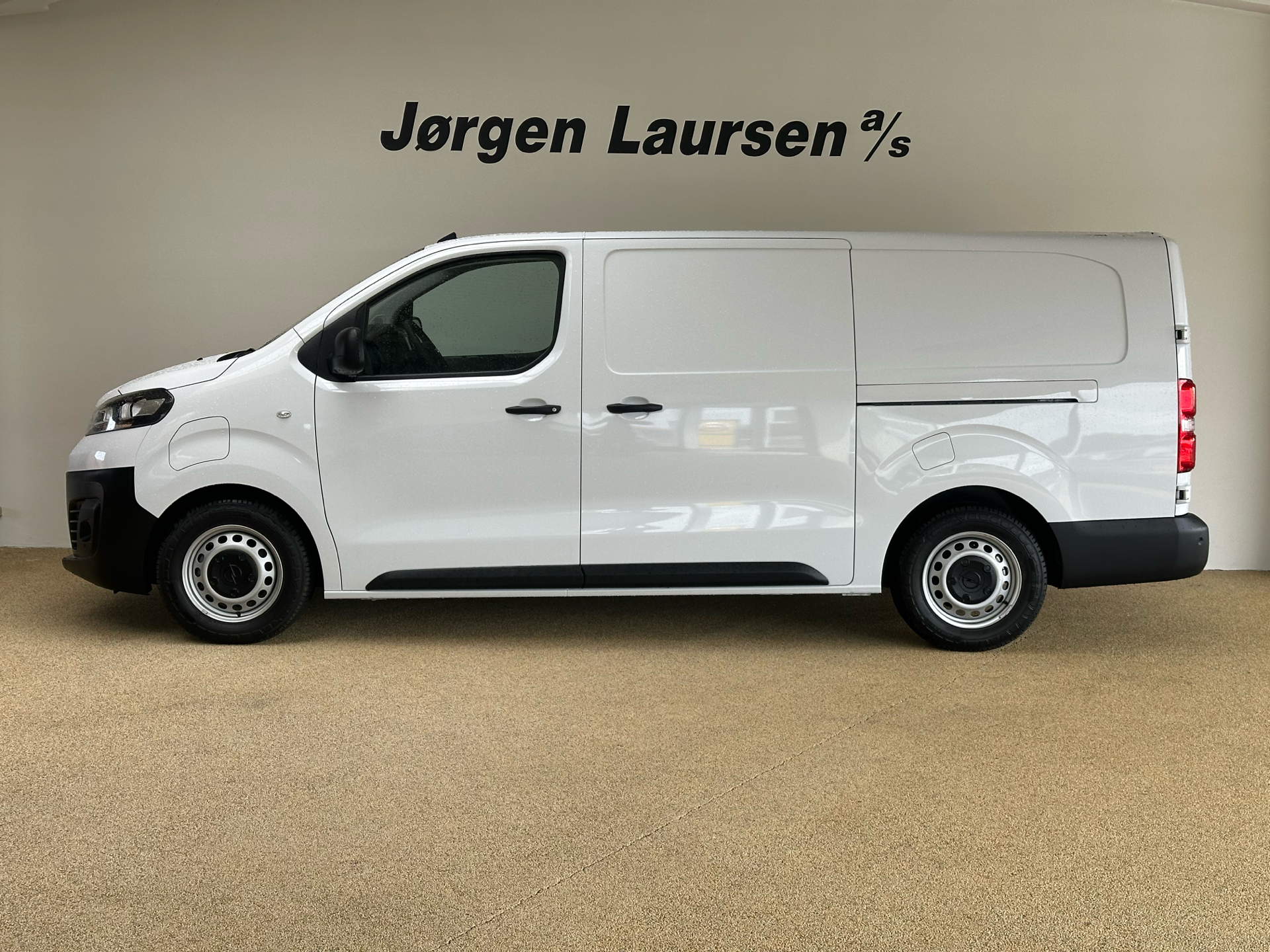 Billede af Opel Vivaro-e L3V1 EL 136HK Van Aut.