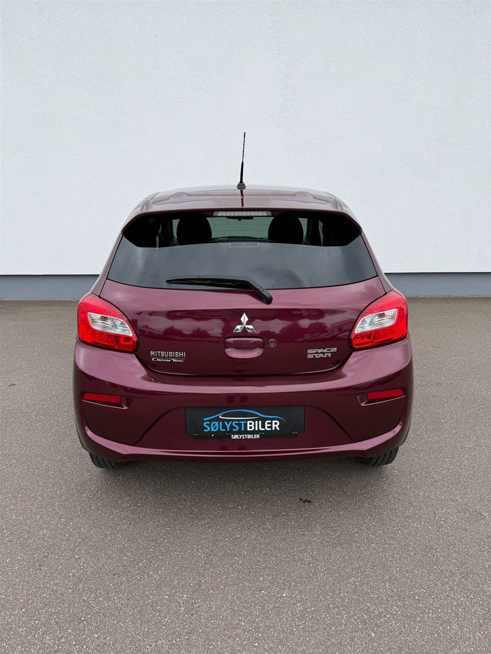 Billede af Mitsubishi Space Star 1,2 Invite+ 80HK 5d
