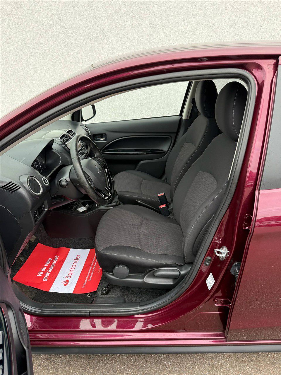 Billede af Mitsubishi Space Star 1,2 Invite+ 80HK 5d