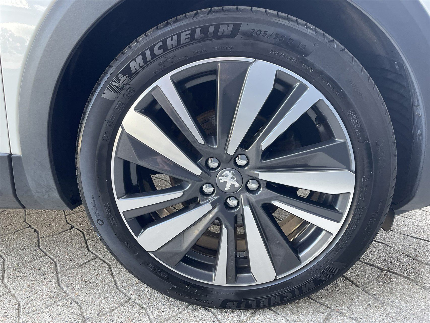 Billede af Peugeot 5008 1,5 BlueHDi Allure 130HK 5d 6g