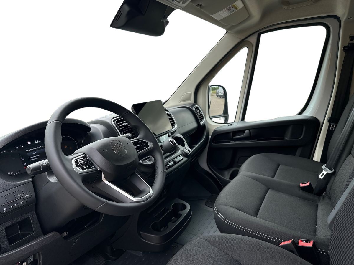 Billede af Citroën Jumper 33 L3H2 2,2 Blue HDi Masterline 140HK Van 6g