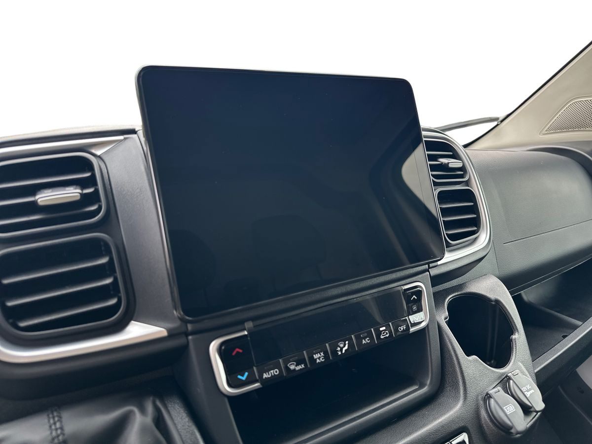 Billede af Citroën Jumper 33 L3H2 2,2 Blue HDi Masterline 140HK Van 6g