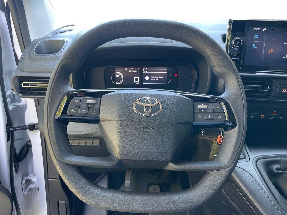 Billede af Toyota Proace City Medium 1,5 D Comfort Master 102HK Van