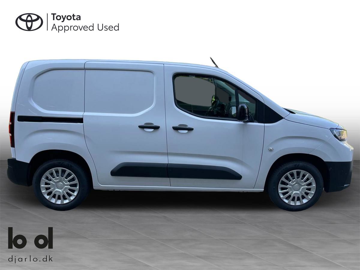 Billede af Toyota Proace City Medium 1,5 D Comfort Master 102HK Van