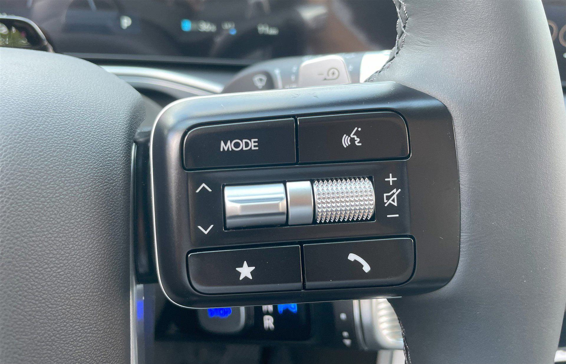 Billede af Hyundai Ioniq 9 7 Sæder Electric 110,3 kWh Advanced 218HK 5d Aut.