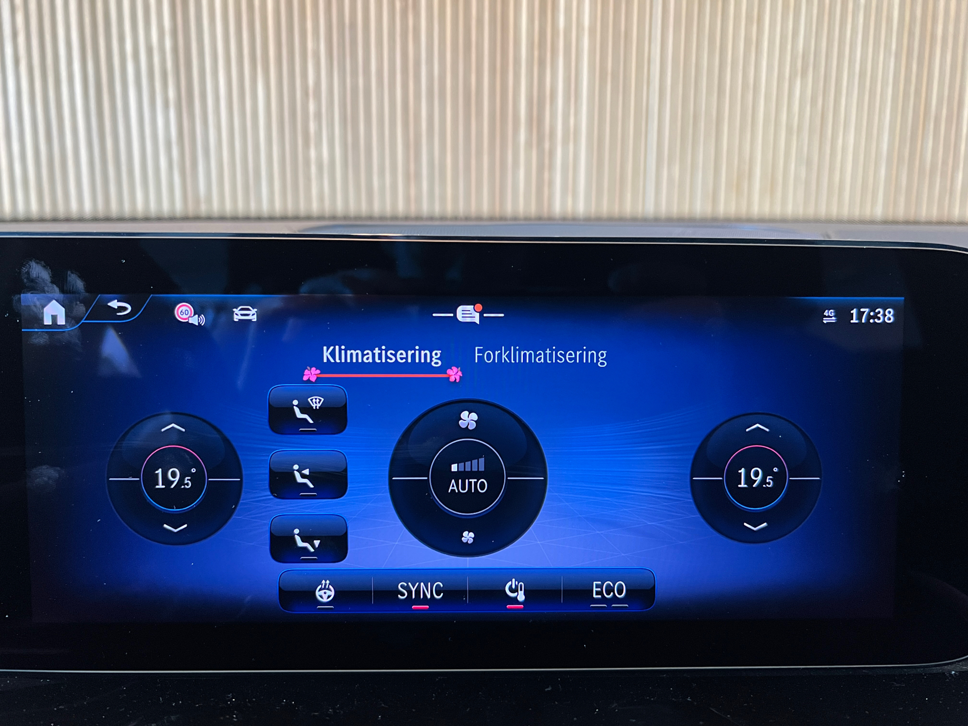 Billede af Mercedes-Benz EQB 250+ EL Premium Plus 190HK 5d Aut.
