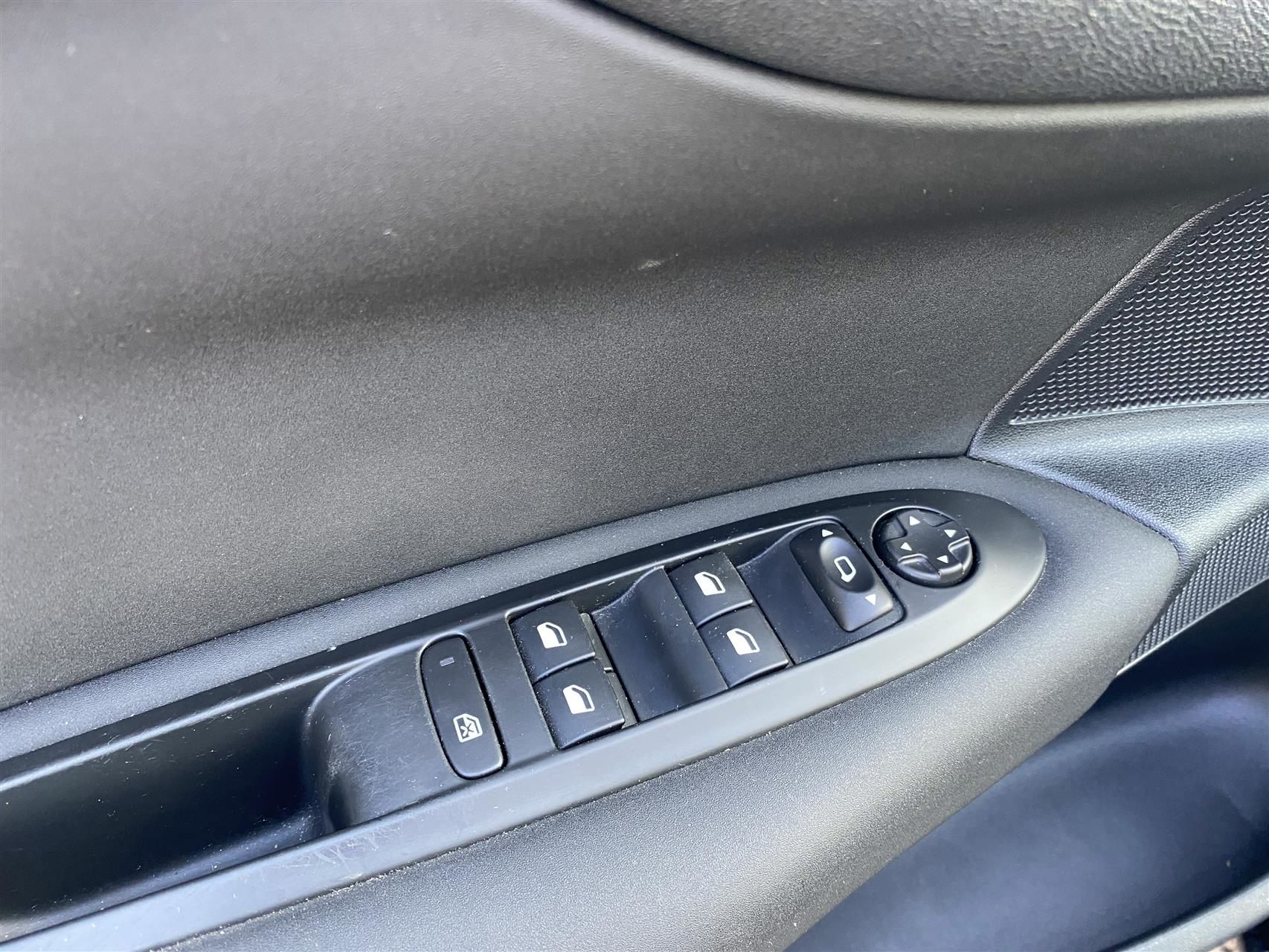 Billede af Citroën C4 1,6 Blue HDi Feel start/stop 100HK 5d