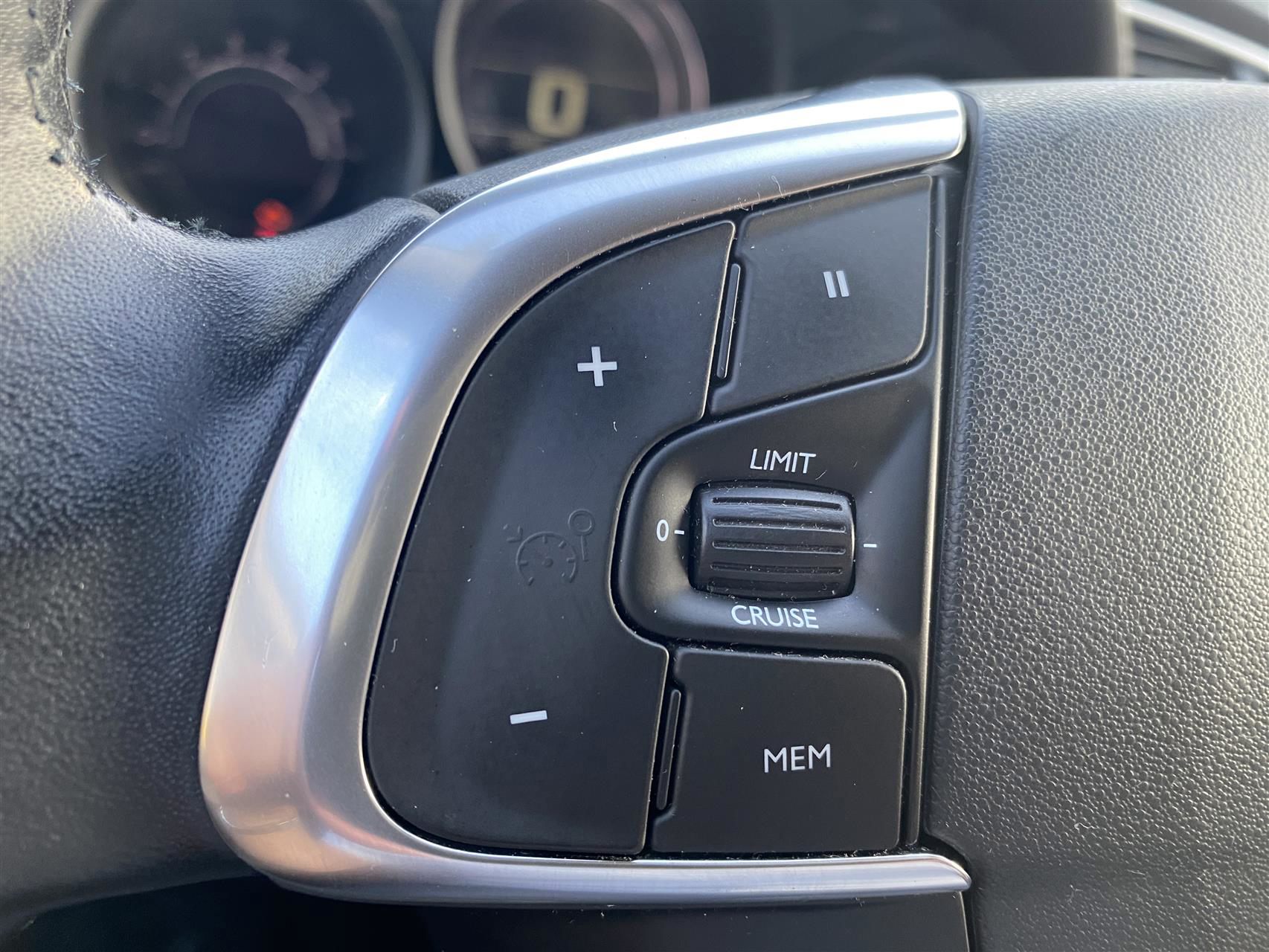 Billede af Citroën C4 1,6 Blue HDi Feel start/stop 100HK 5d