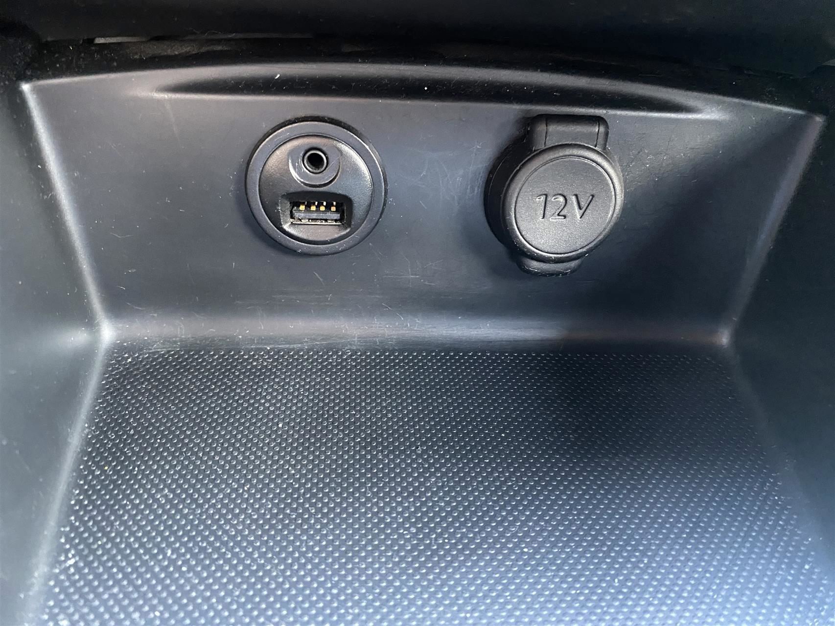 Billede af Citroën C4 1,6 Blue HDi Feel start/stop 100HK 5d