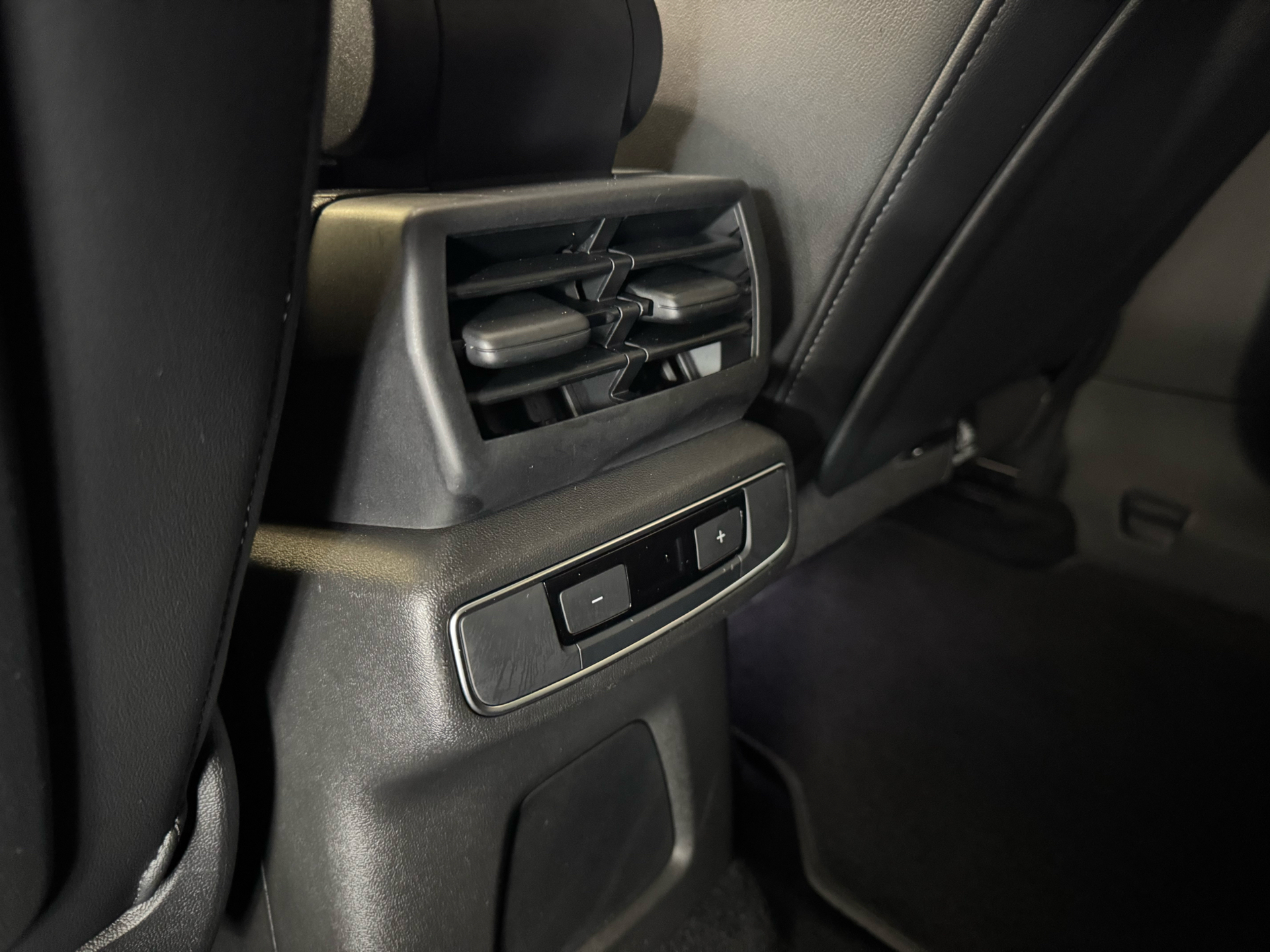 Billede af Audi Q4 40 E-tron S Line 204HK 5d Aut.