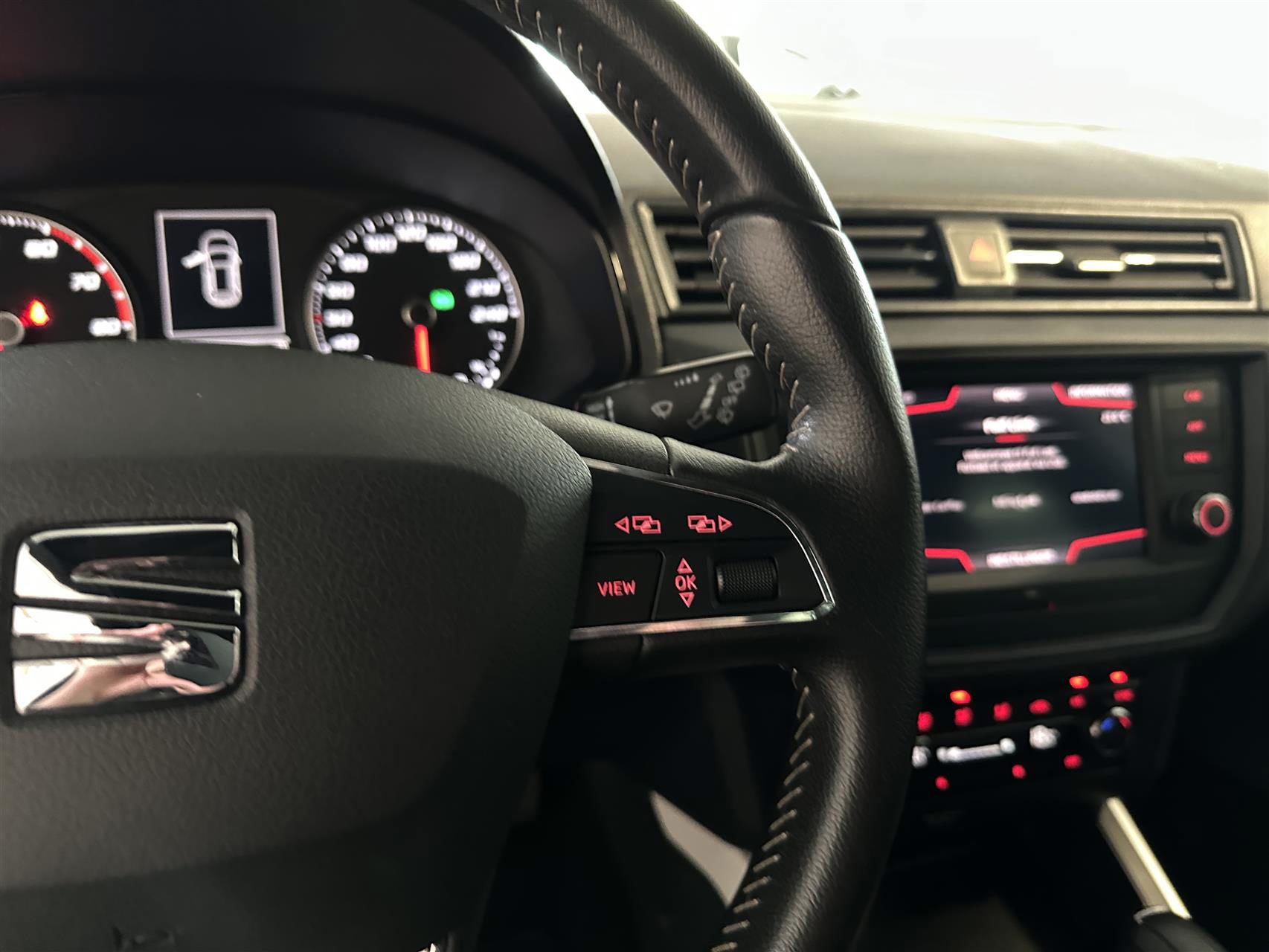 Billede af Seat Arona 1,0 TSI Xcellence Start/Stop DSG 115HK 5d 7g Aut.