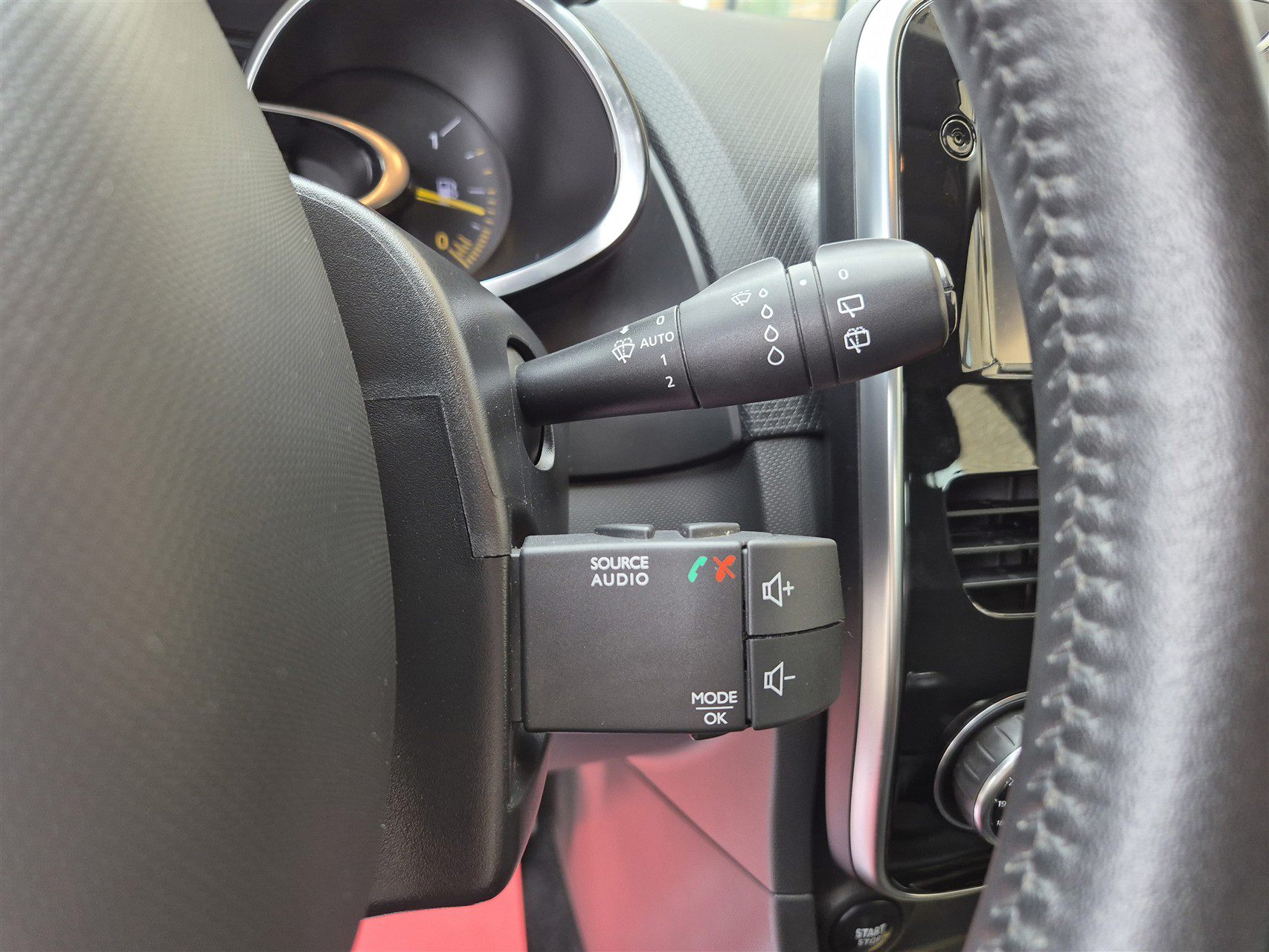 Billede af Renault Clio 0,9 TCE Formula Edition 99g 90HK 5d