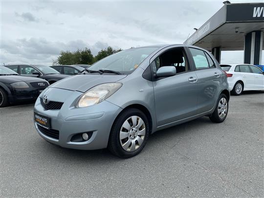 Toyota Yaris 1,3 VVT-I T3 100HK 5d 6g