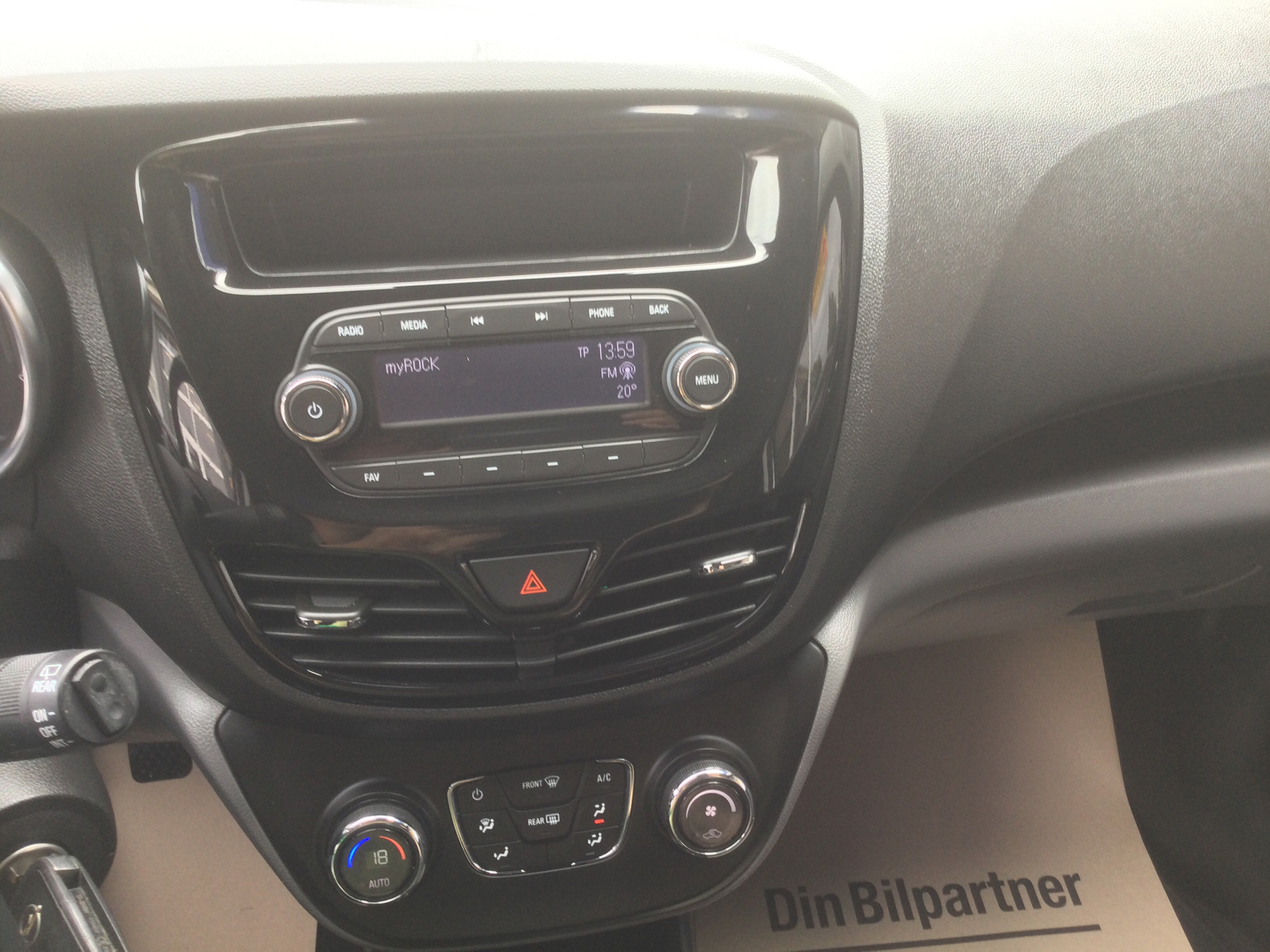 Billede af Opel Karl 1,0 Cosmo 75HK 5d 6g