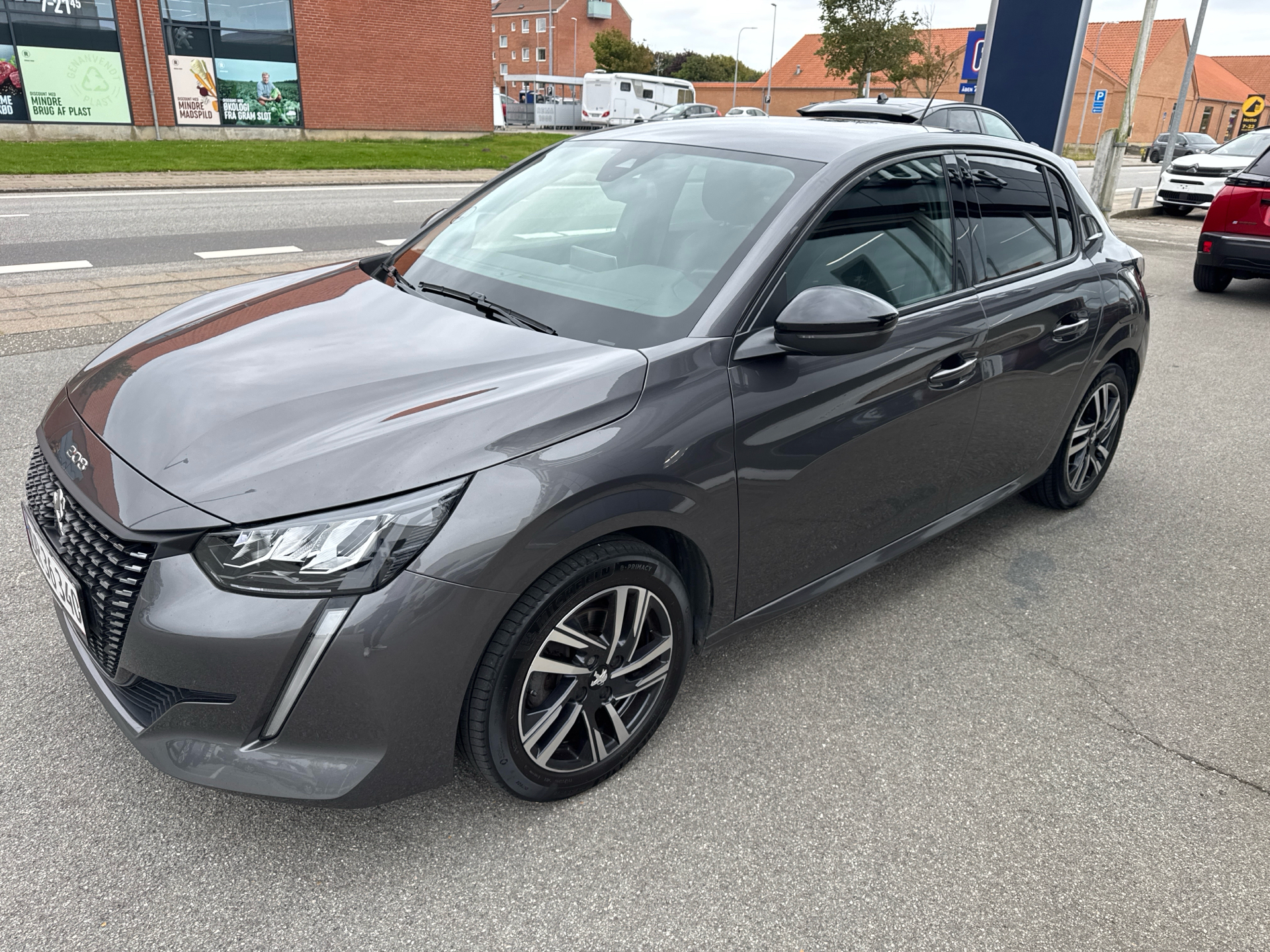 Billede af Peugeot 208 1,2 PureTech Allure 100HK 5d 6g