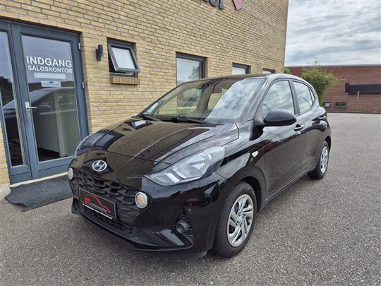 Hyundai i10 1,0 Essential 67HK 5d