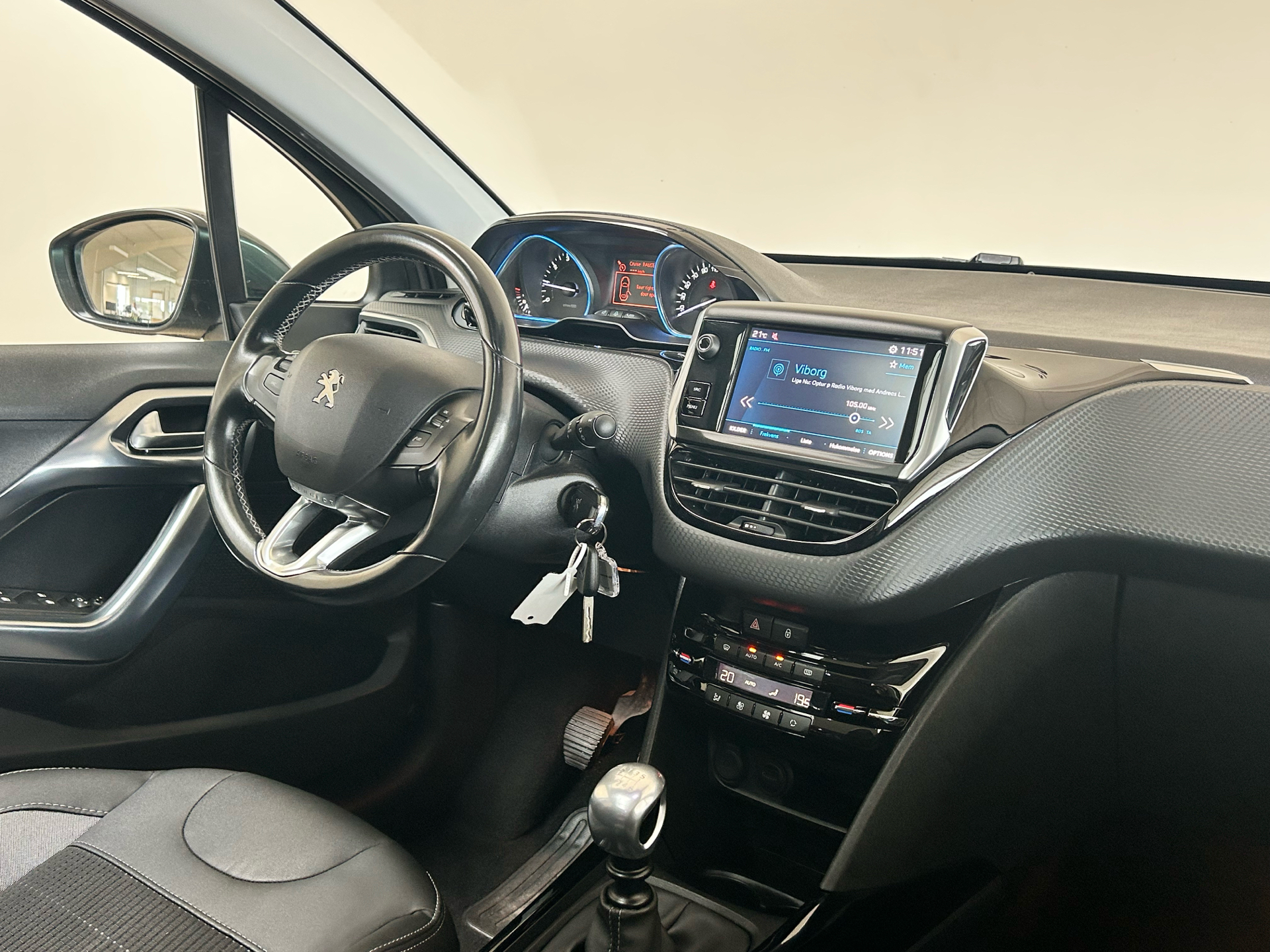 Billede af Peugeot 2008 1,2 PureTech Exclusive Plus 130HK 5d 6g