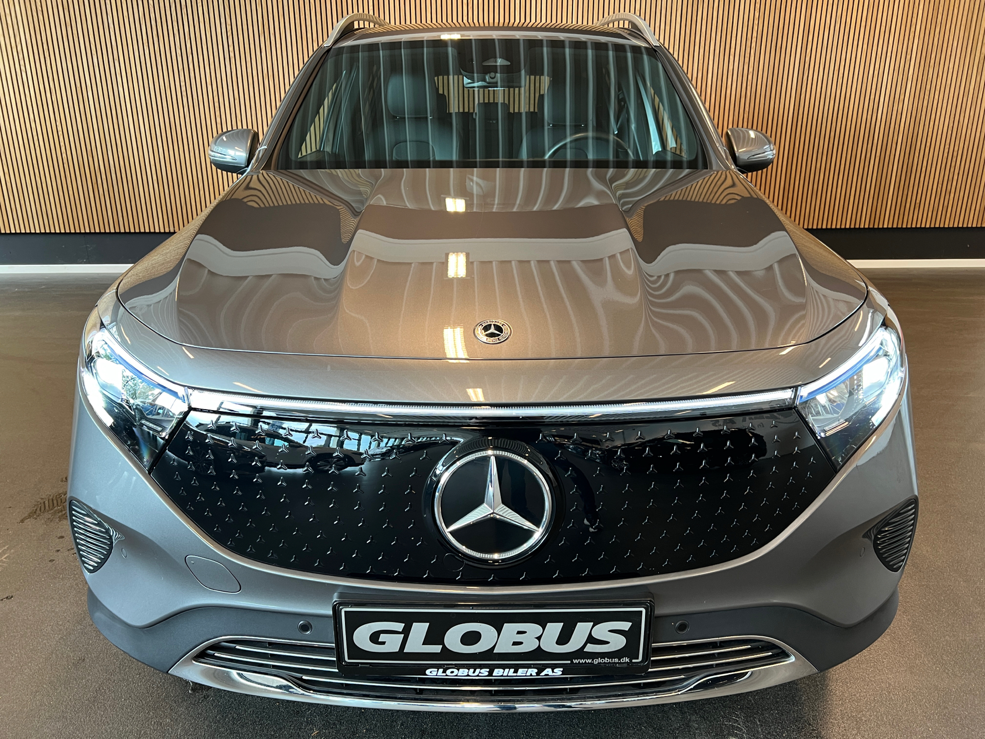 Billede af Mercedes-Benz EQB 250+ EL Progressive 7 pers. 190HK 5d Aut.