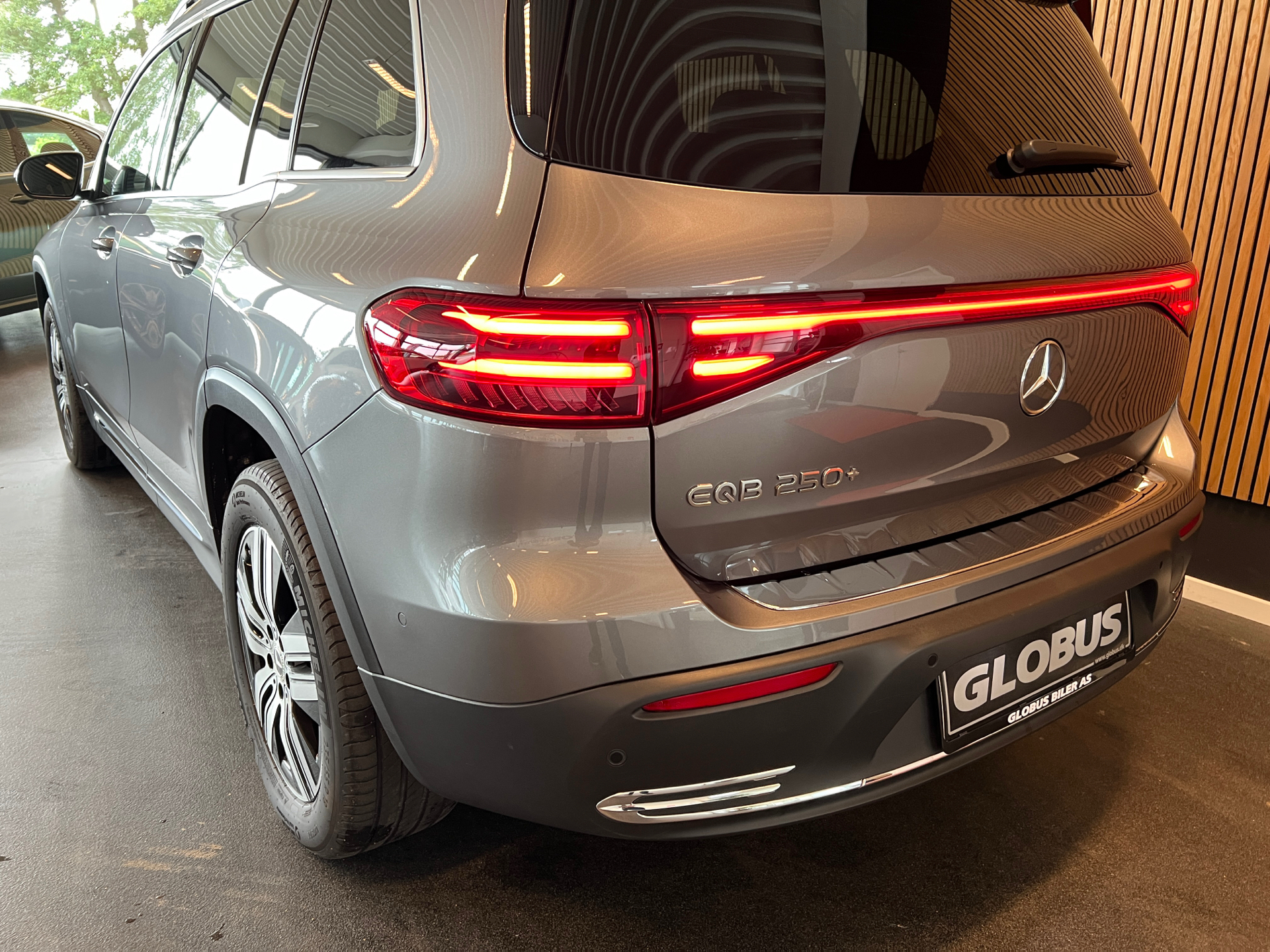 Billede af Mercedes-Benz EQB 250+ EL Progressive 7 pers. 190HK 5d Aut.