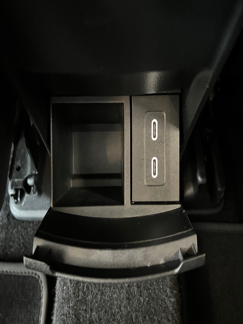Billede af Mercedes-Benz EQB 250+ EL Progressive 7 pers. 190HK 5d Aut.