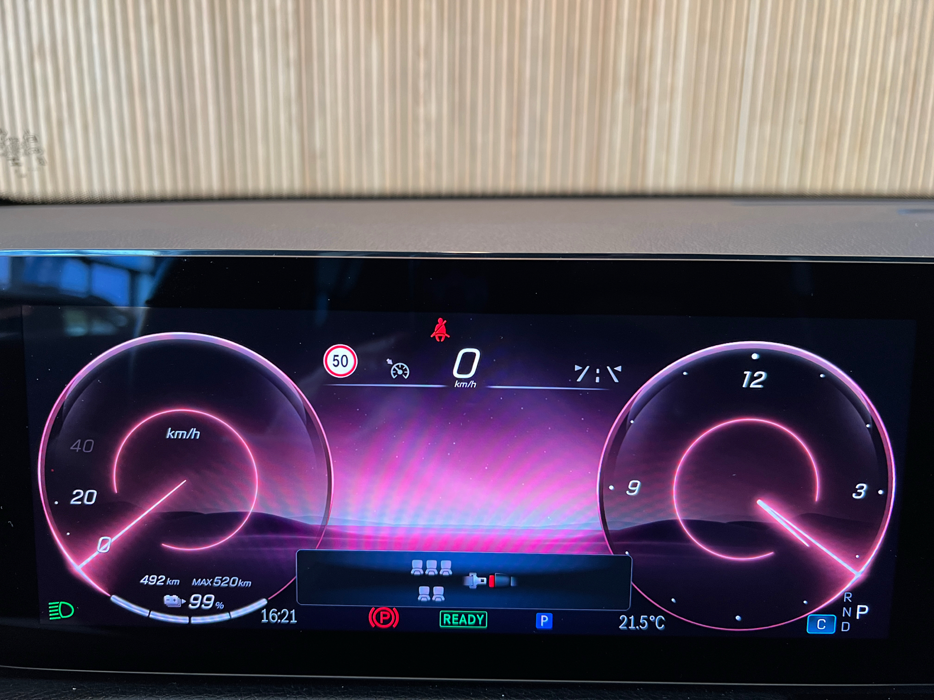 Billede af Mercedes-Benz EQB 250+ EL Progressive 7 pers. 190HK 5d Aut.