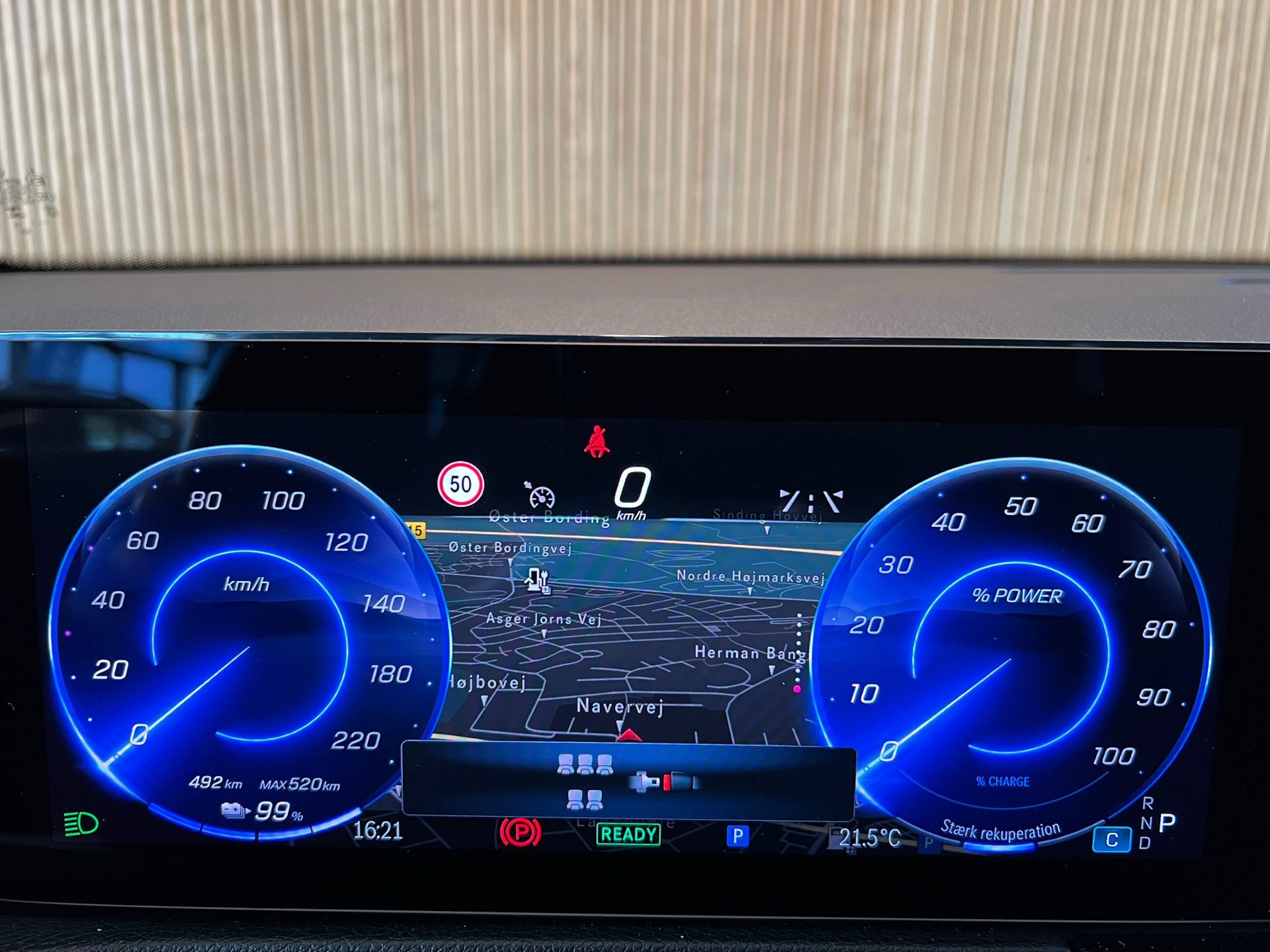 Billede af Mercedes-Benz EQB 250+ EL Progressive 7 pers. 190HK 5d Aut.