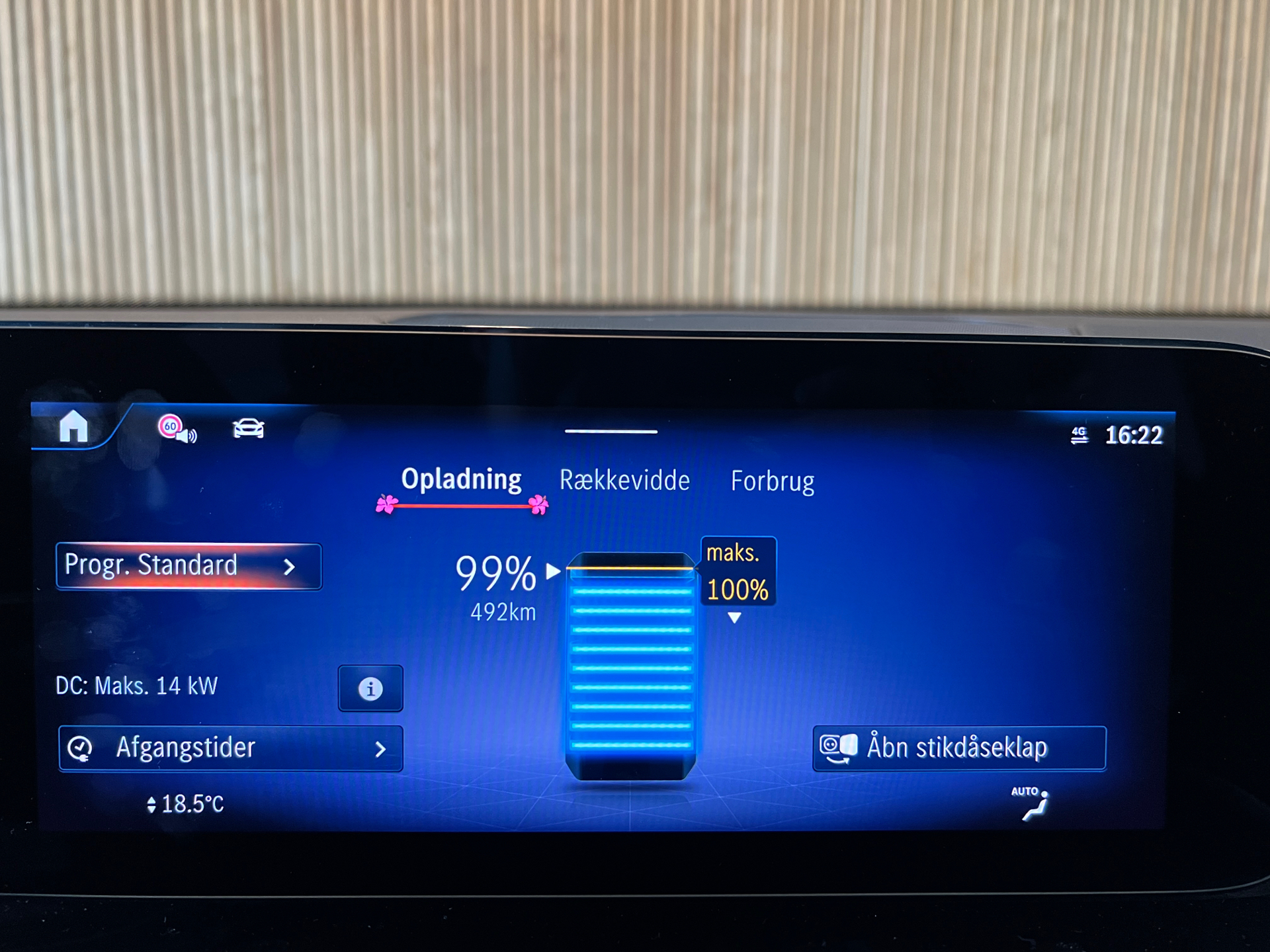Billede af Mercedes-Benz EQB 250+ EL Progressive 7 pers. 190HK 5d Aut.