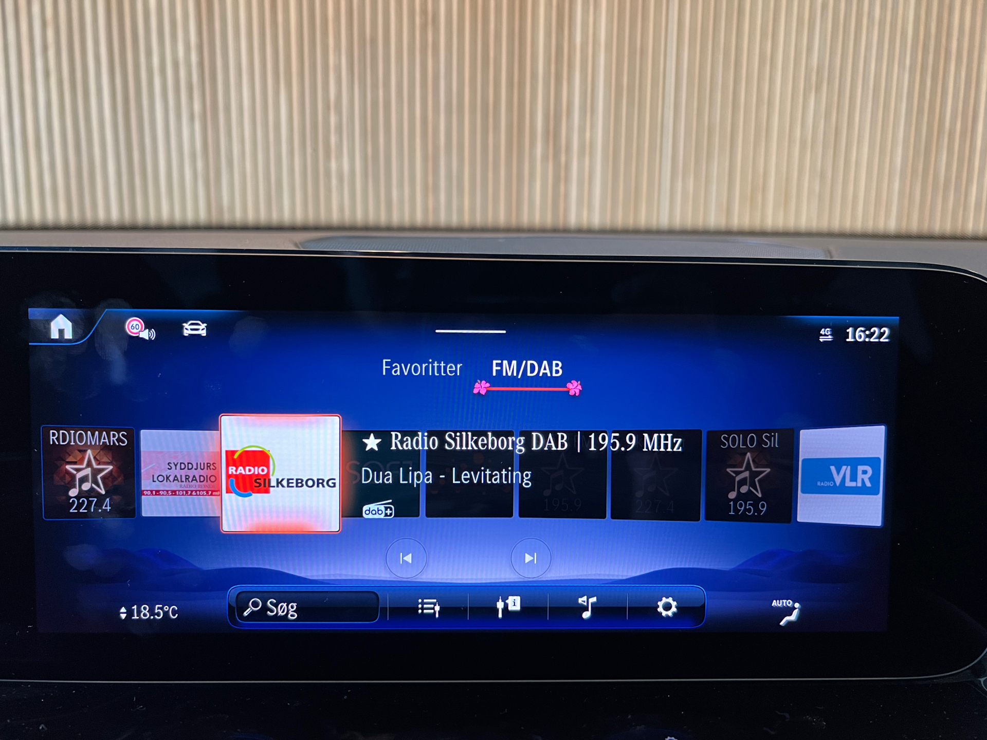 Billede af Mercedes-Benz EQB 250+ EL Progressive 7 pers. 190HK 5d Aut.