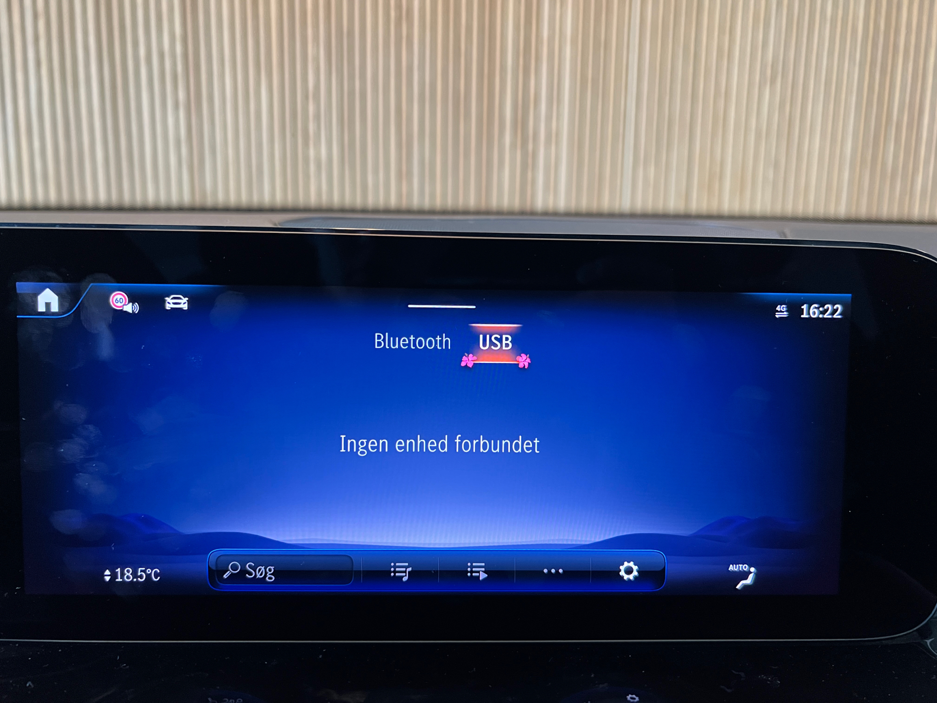 Billede af Mercedes-Benz EQB 250+ EL Progressive 7 pers. 190HK 5d Aut.