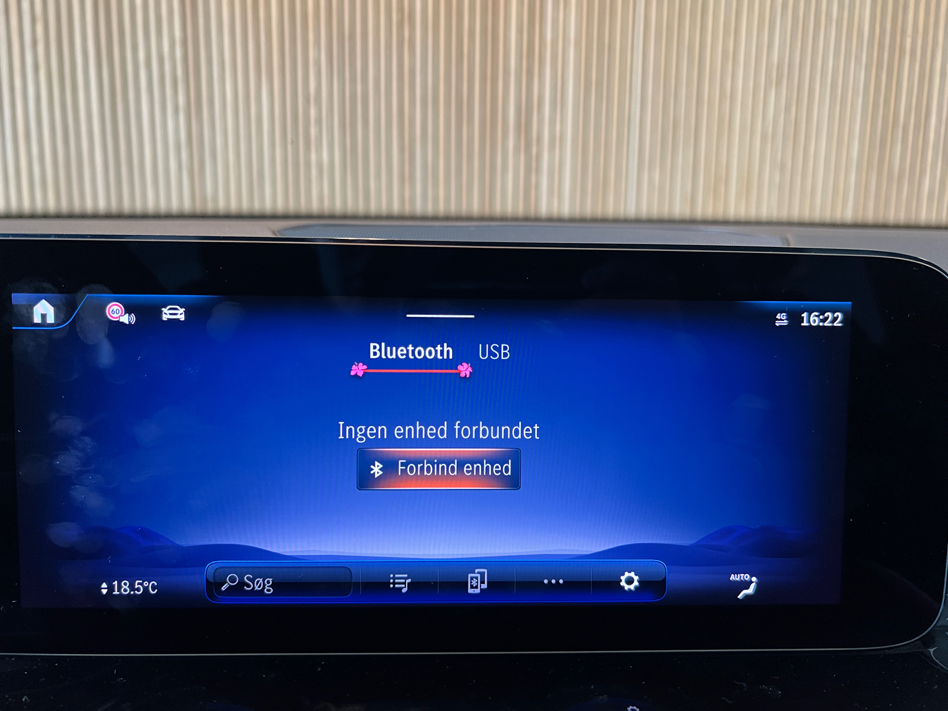 Billede af Mercedes-Benz EQB 250+ EL Progressive 7 pers. 190HK 5d Aut.