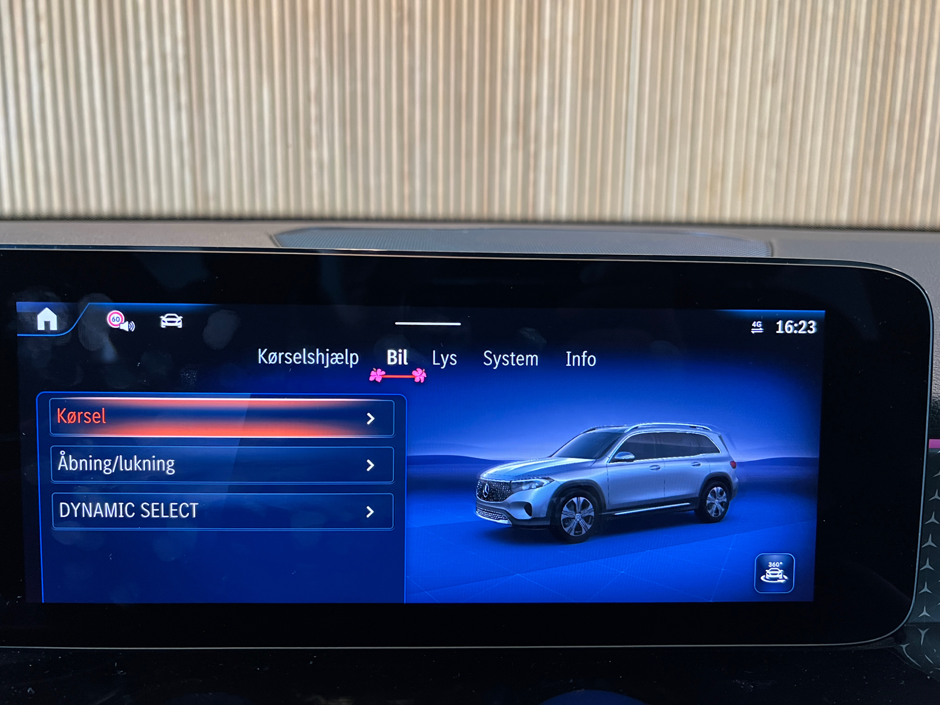 Billede af Mercedes-Benz EQB 250+ EL Progressive 7 pers. 190HK 5d Aut.