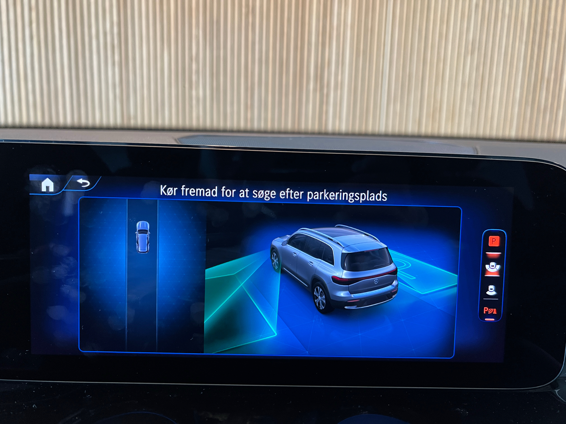 Billede af Mercedes-Benz EQB 250+ EL Progressive 7 pers. 190HK 5d Aut.