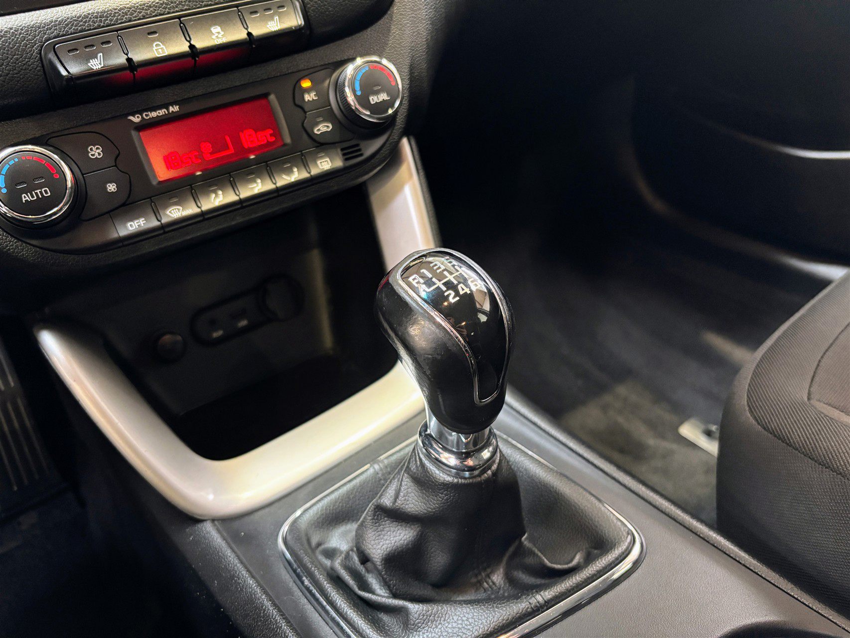 Billede af Kia Ceed SW 1,4 CVVT Limited 100HK Stc