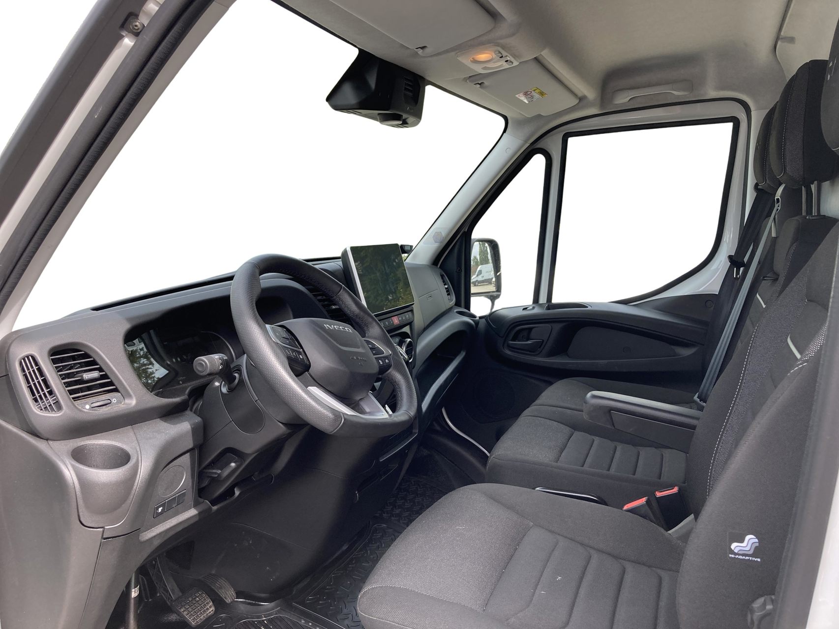 Billede af Iveco Daily 35S18 12m3 3,0 D 180HK Van 8g Aut.