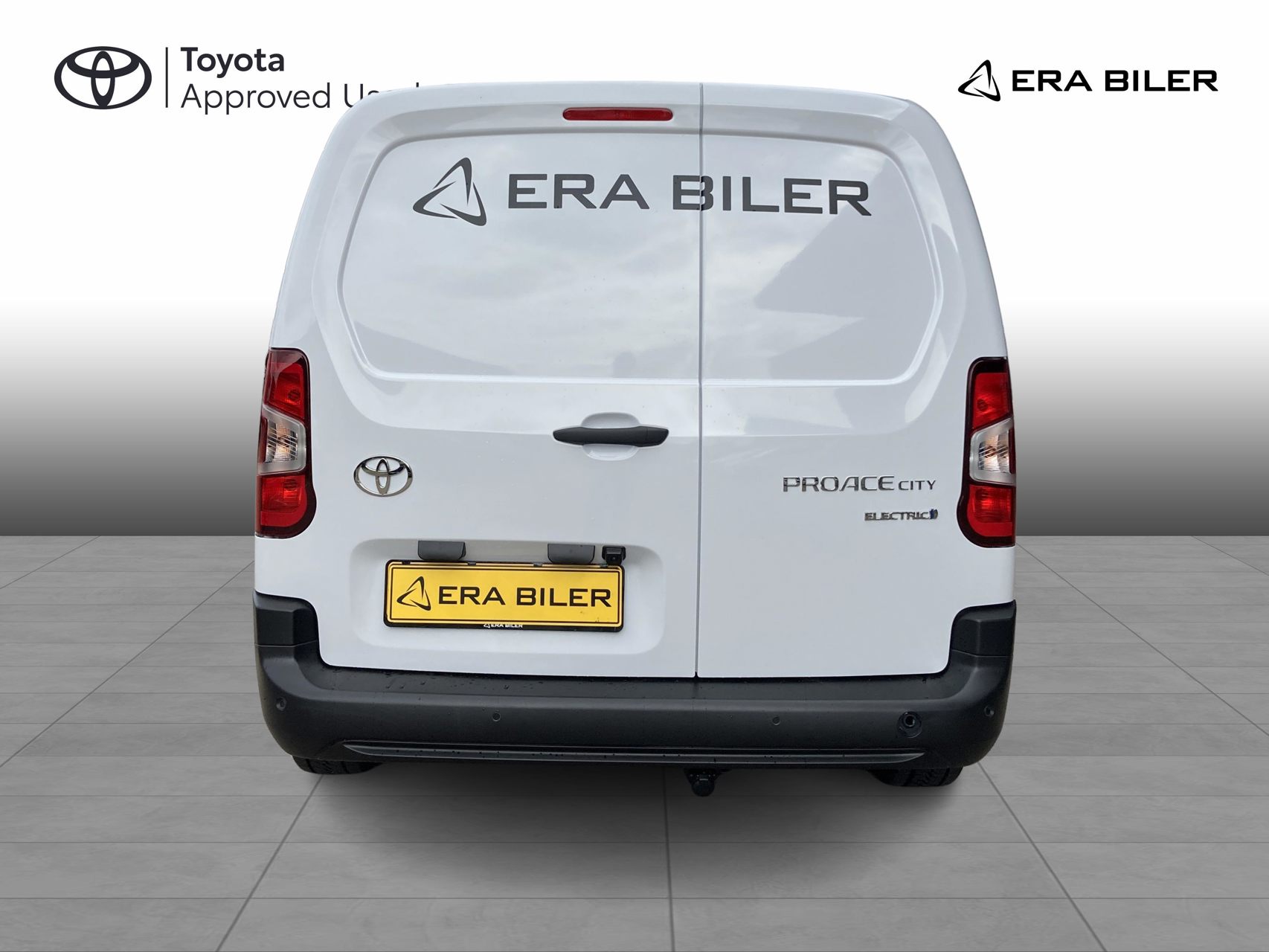 Billede af Toyota Proace City Electric Long EL Comfort Master To Skydedøre 136HK Van Aut.