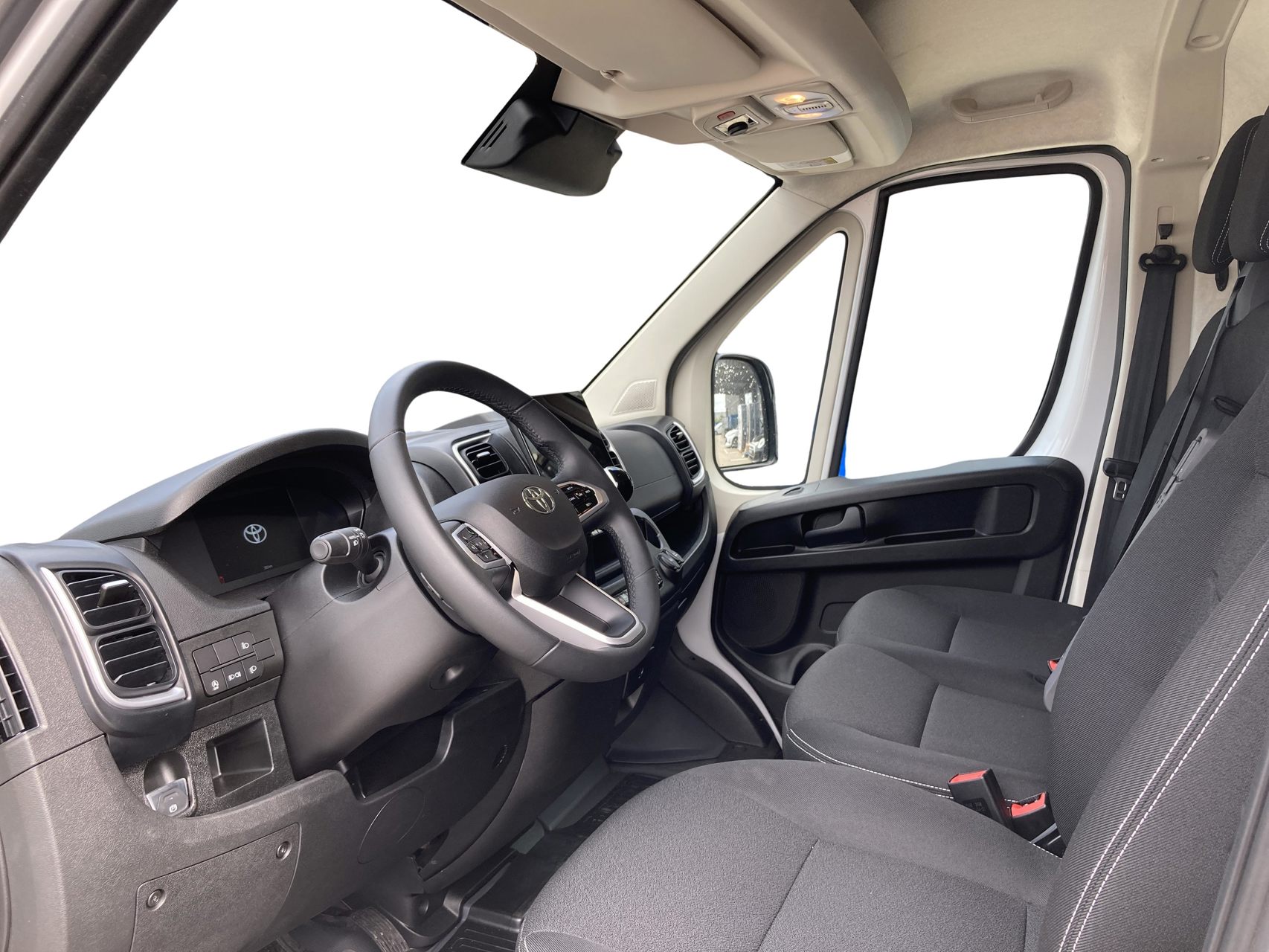 Billede af Toyota Proace Max Long 2,2 D Comfort Master To skydedør m. højt tag Heavy 180HK Van 8g Aut.