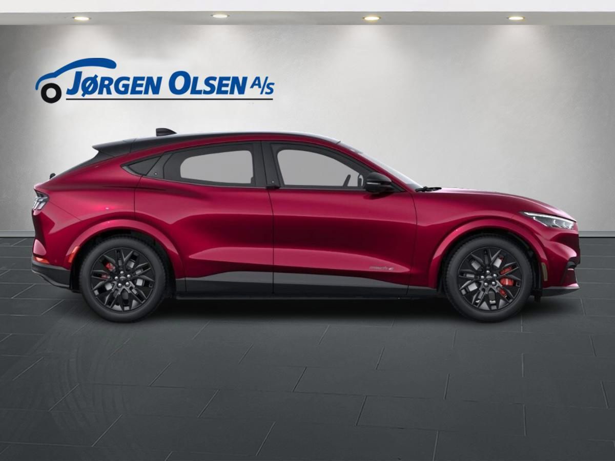 Billede af Ford Mustang Mach-E EL UR Premium AWD 375HK 5d Aut.