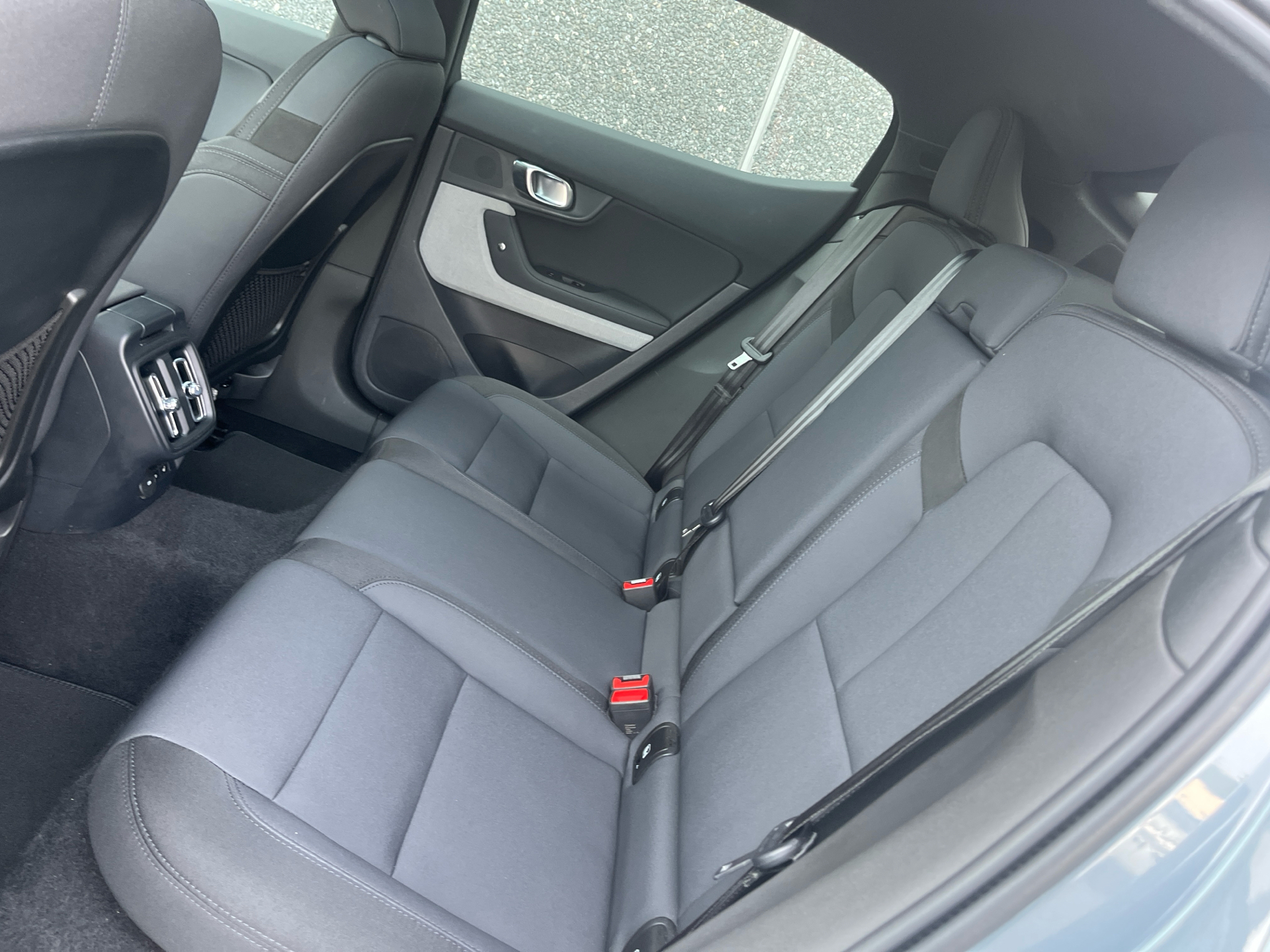 Billede af Polestar 2 EL Intro Dual motor AWD 408HK 5d Aut.
