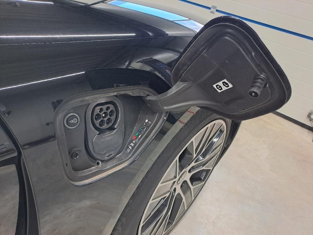 Billede af Porsche Taycan Sport Turismo EL Performance 380HK Stc Aut.