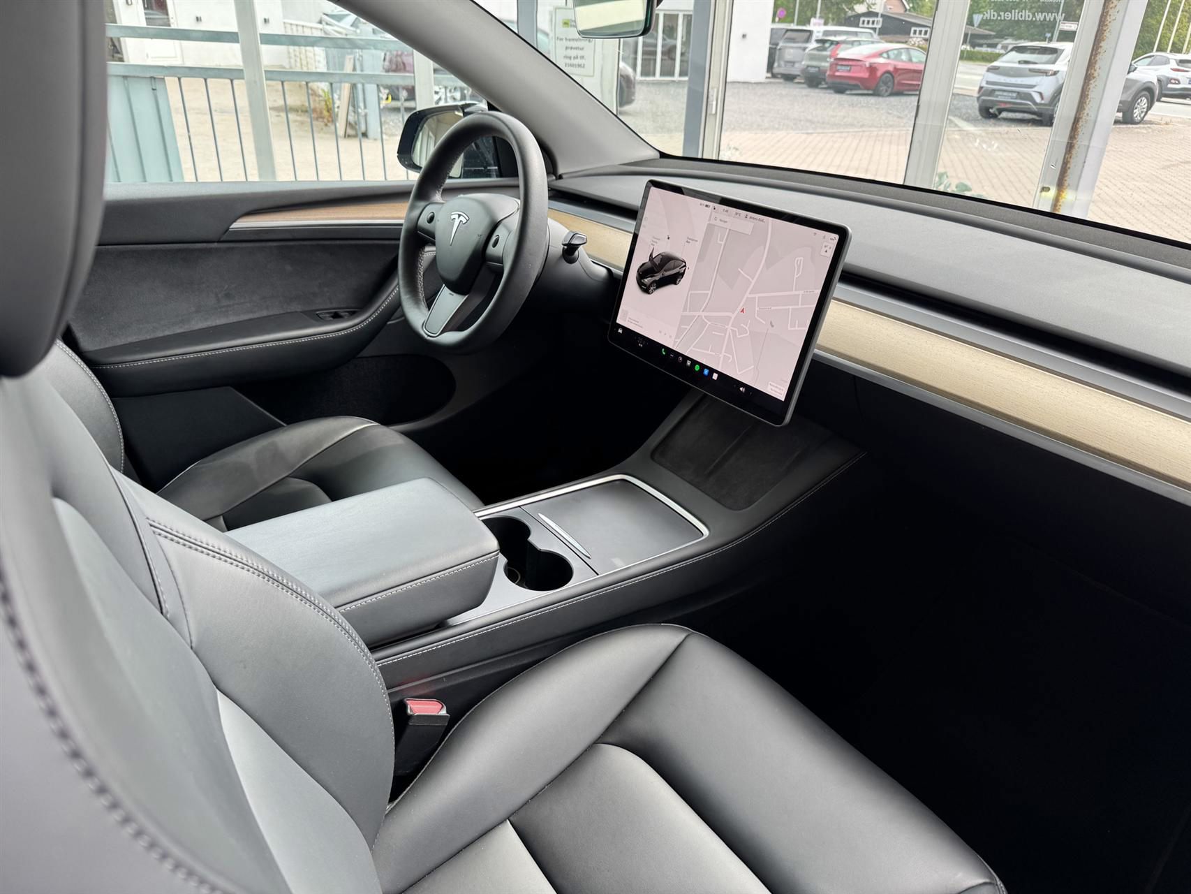 Billede af Tesla Model Y EL Standard Range RWD 204HK 5d Aut.
