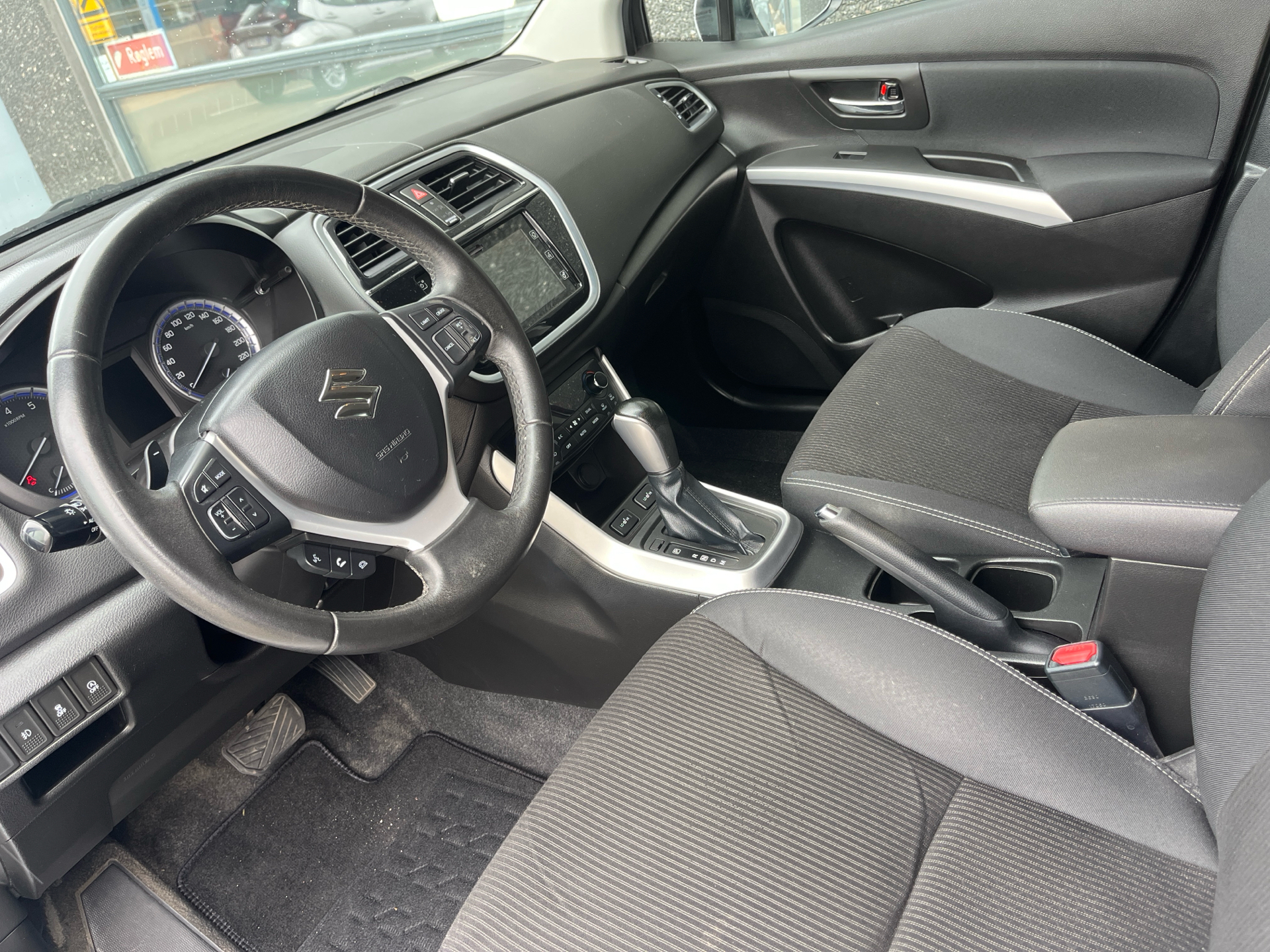 Billede af Suzuki S-Cross 1,0 Boosterjet Active 112HK 5d 6g Aut.