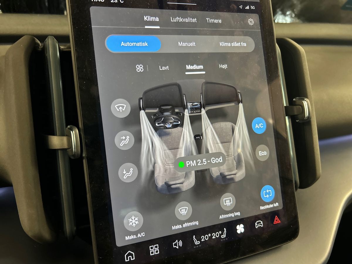 Billede af Volvo EX30 Single Motor Extended Range Ultra 272HK 5d Aut.